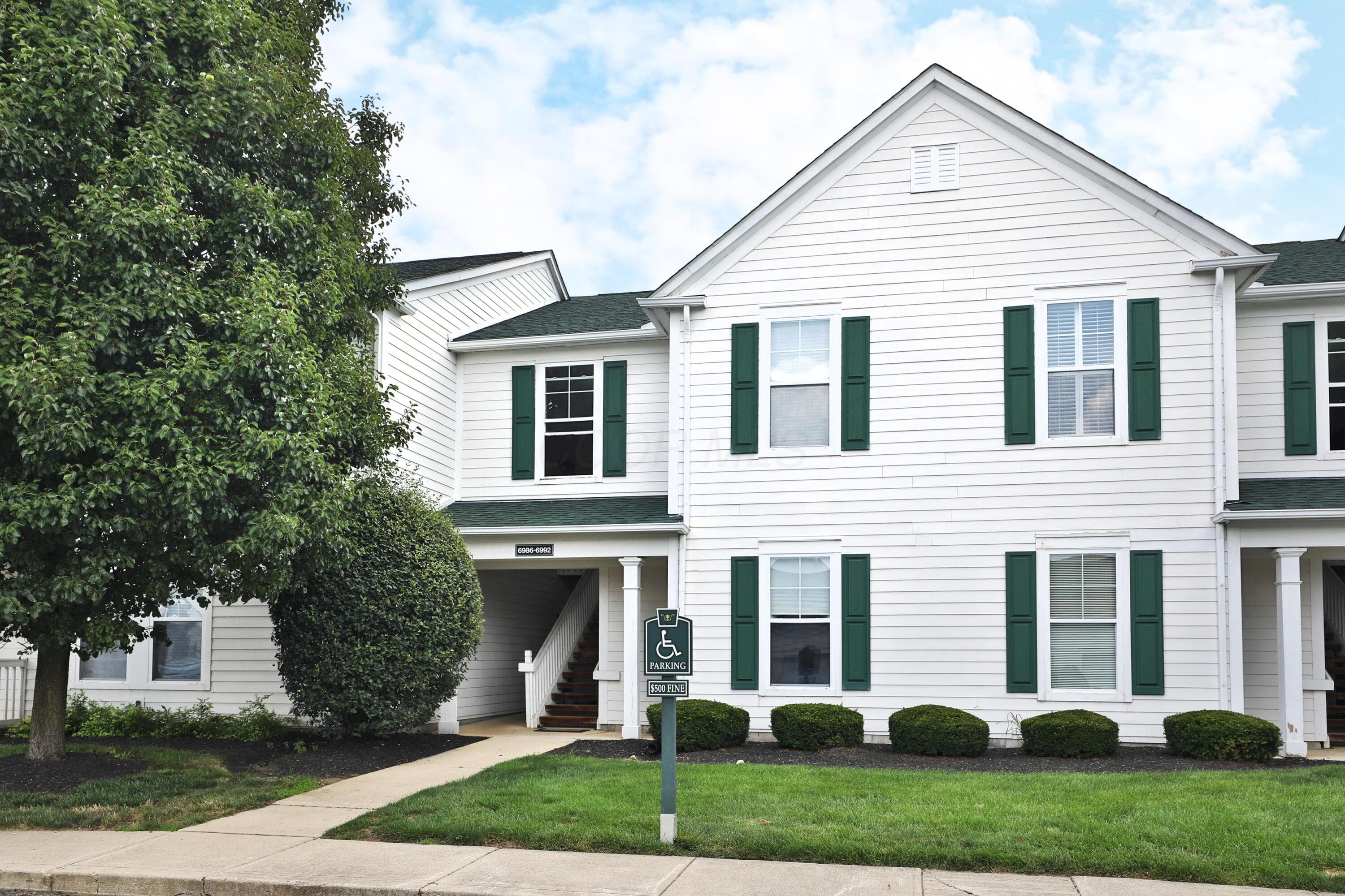 6992 Old Bridge Lane E, Dublin, OH 43016