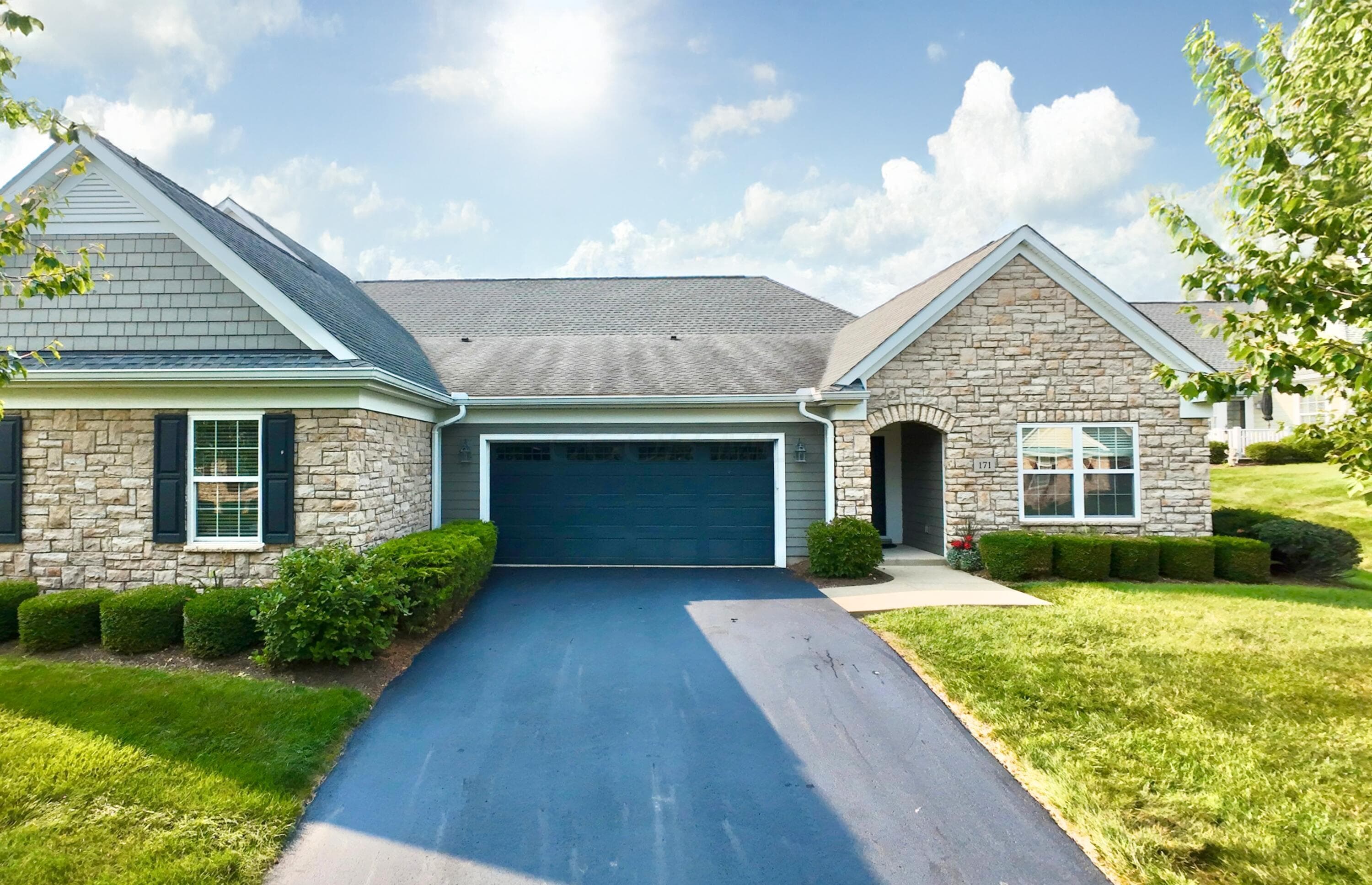 171 Briarwood Drive, Mount Vernon, OH 43050