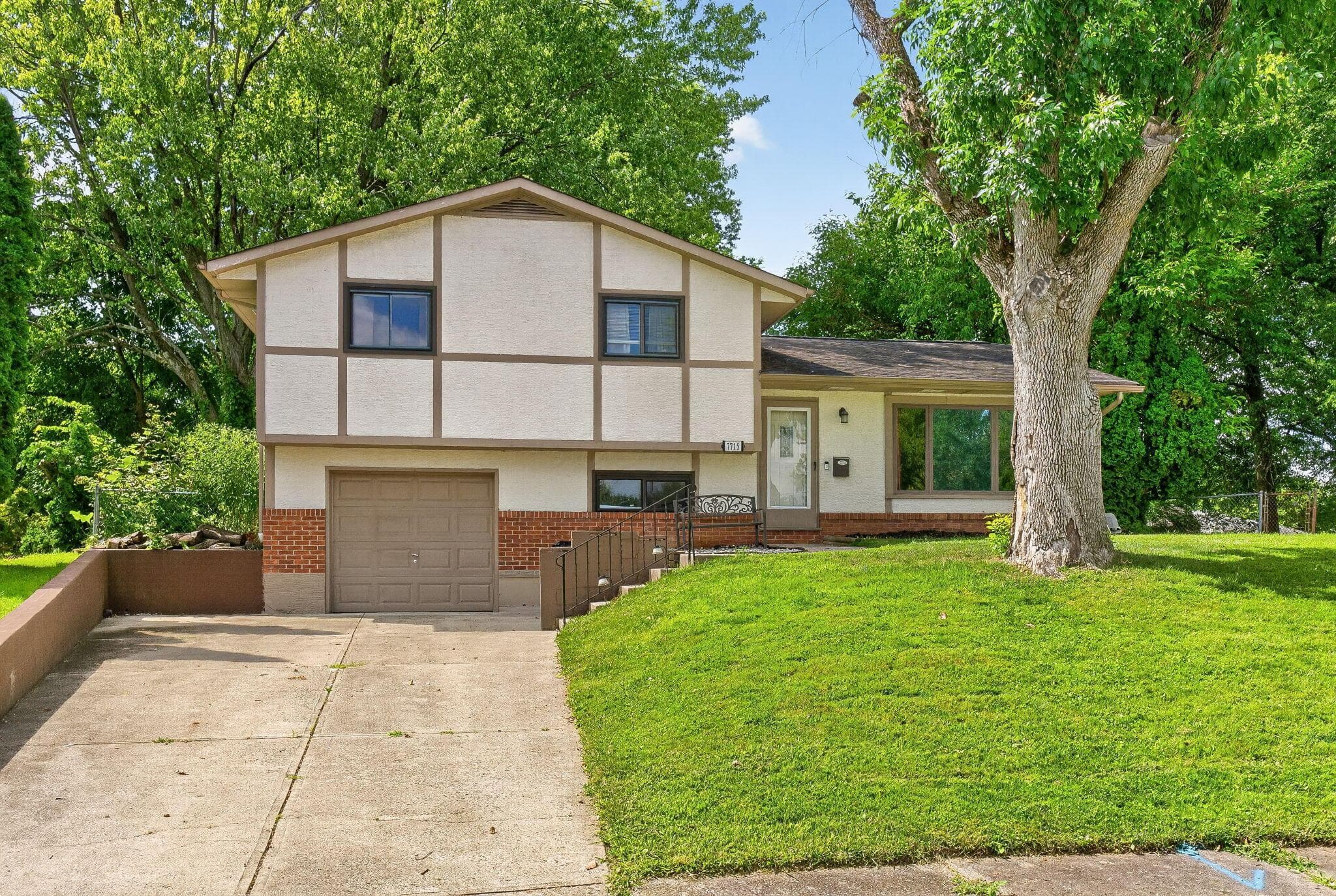 7715 Dalglen Court, Reynoldsburg, OH 43068