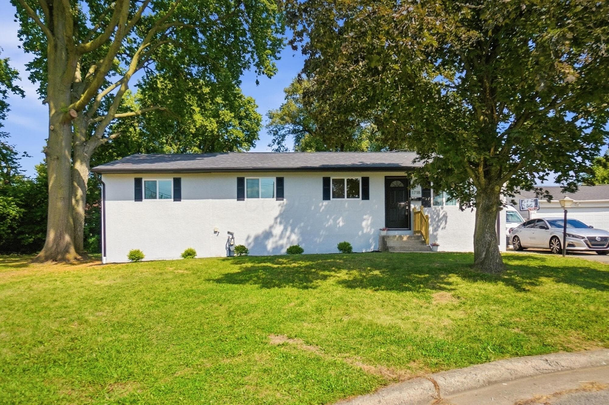 1718 Weiler Avenue, Columbus, OH 43207