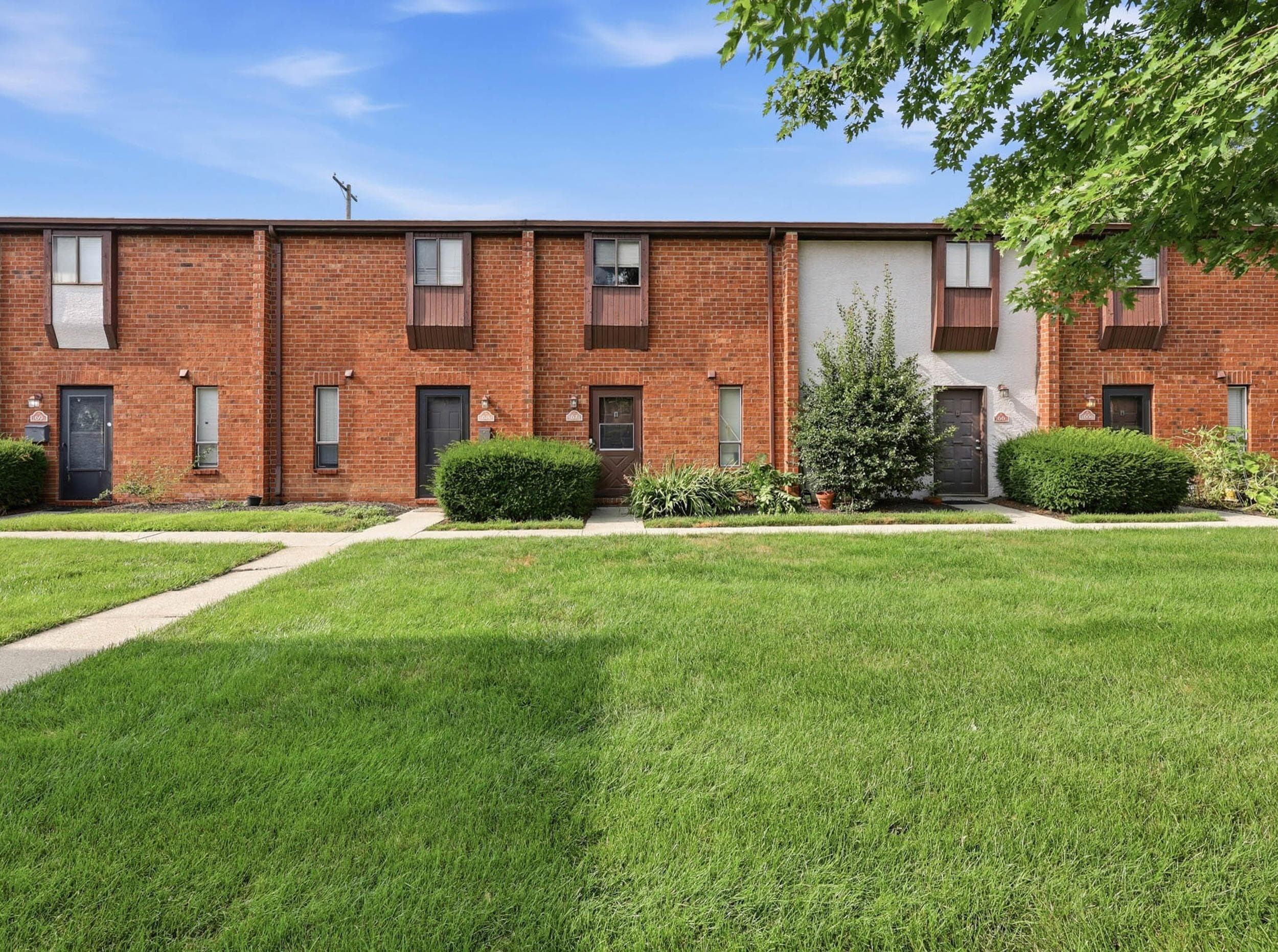 67 Merlin Drive, Westerville, OH 43081