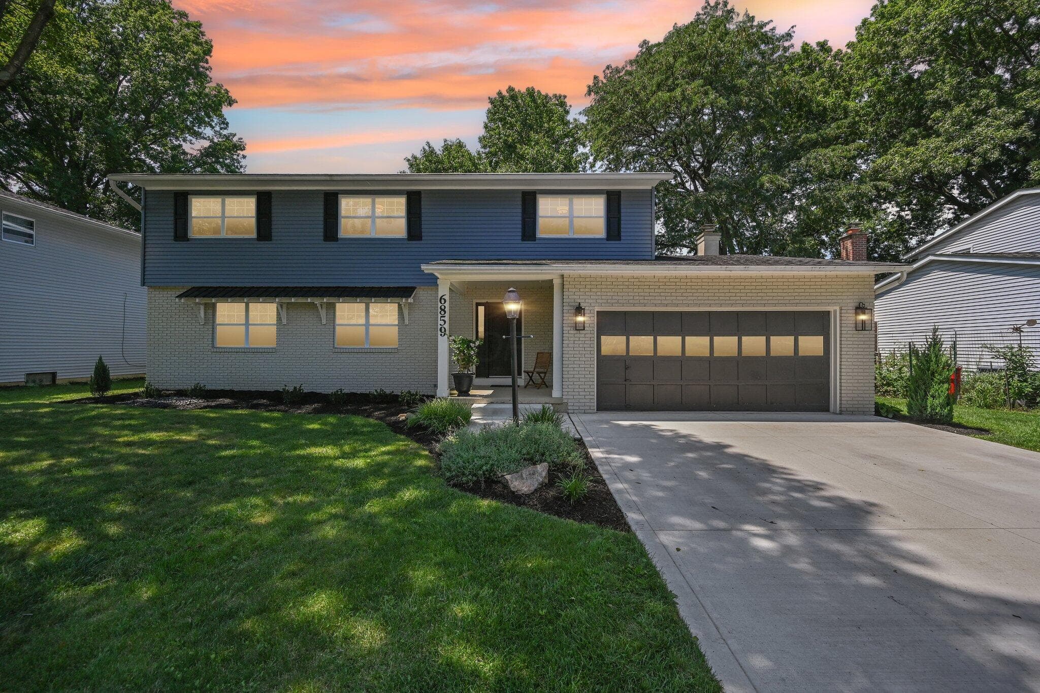6859 Hayhurst Street, Worthington, OH 43085
