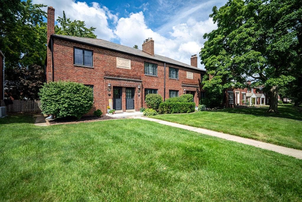 1380 W 6th Avenue, Columbus, OH 43212
