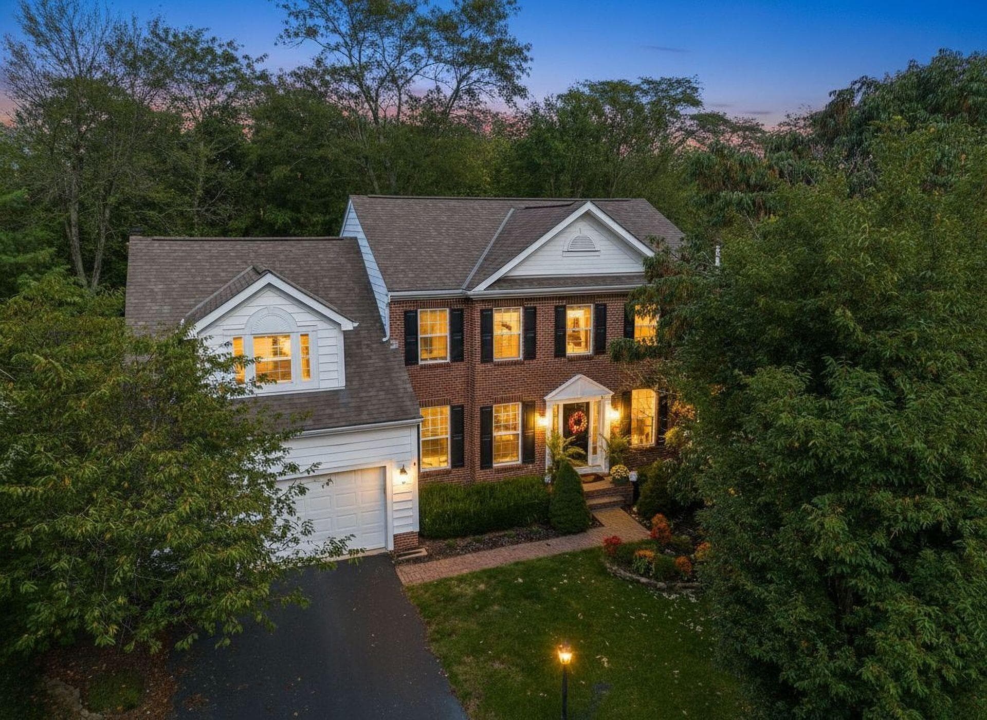 452 Sunridge Drive, Powell, OH 43065