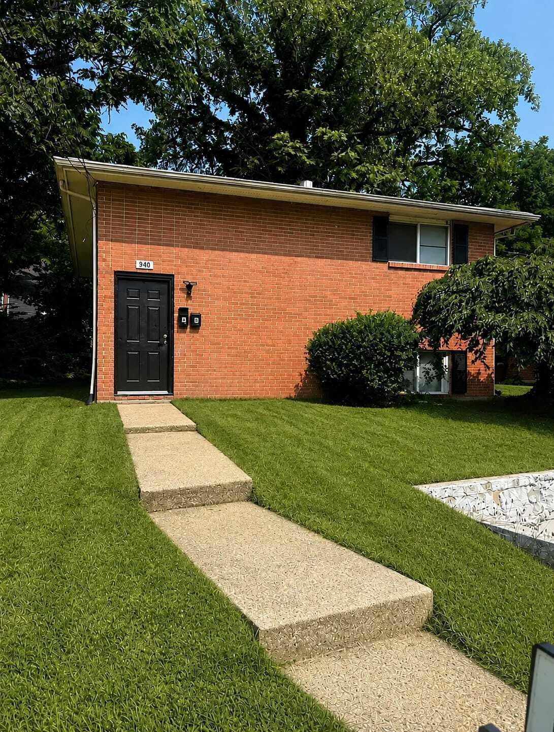 940 Ferndale Place #B, Columbus, OH 43209