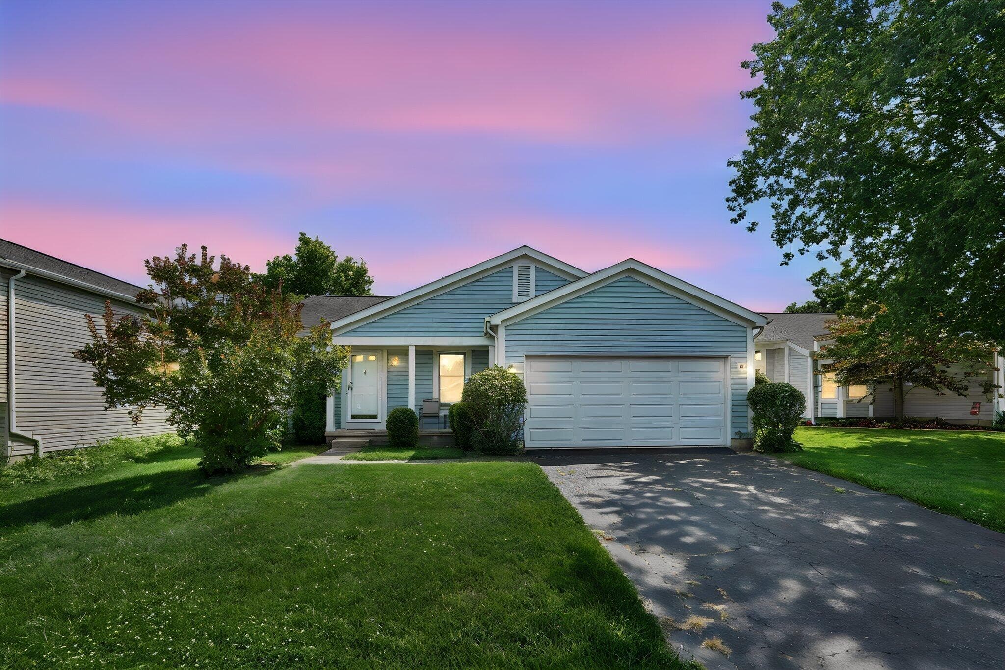 4967 Shady Oak Drive, Hilliard, OH 43026