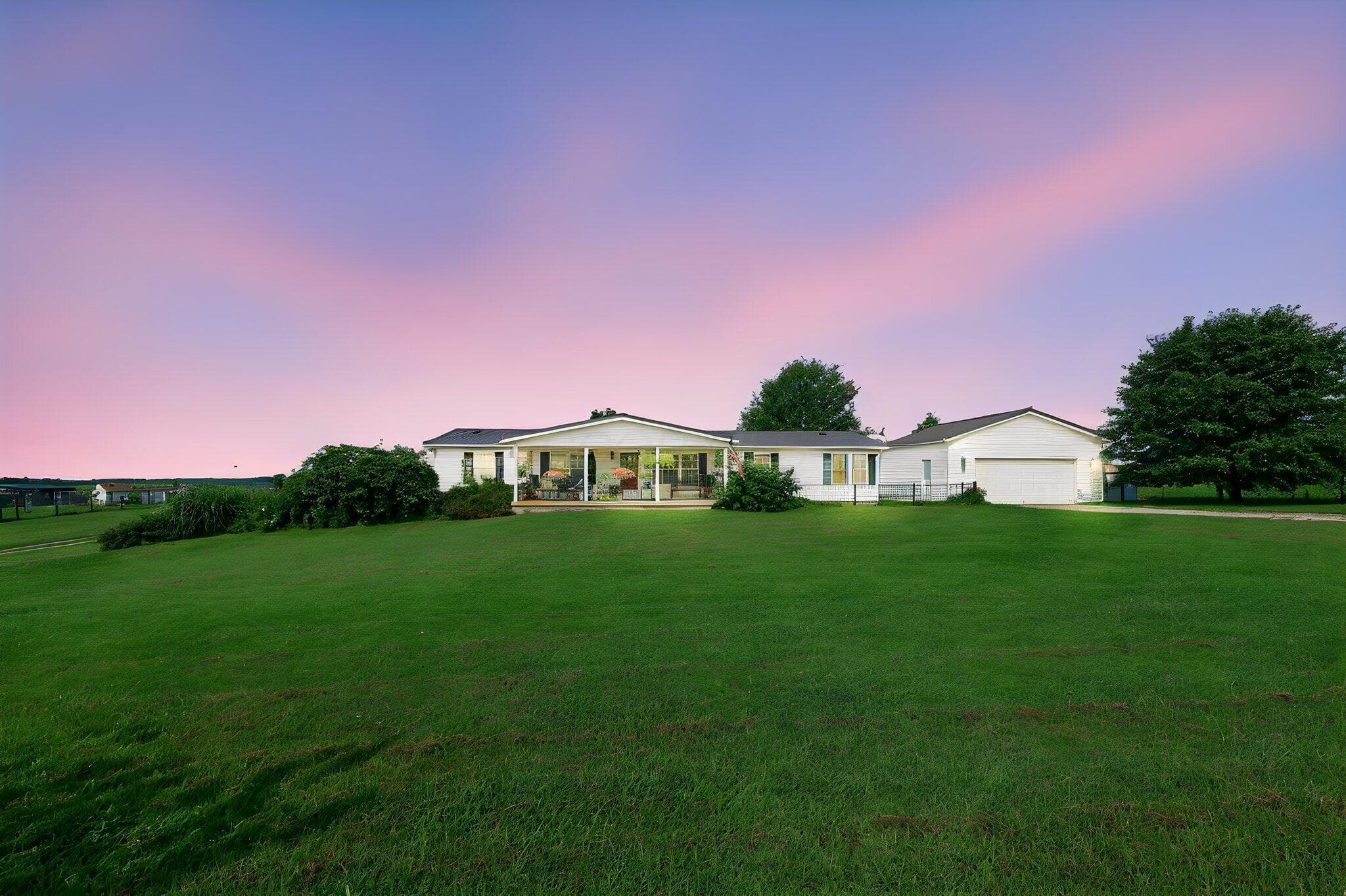 25477 Armstrong Road, Laurelville, OH 43135