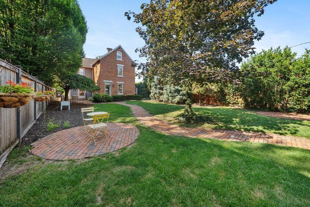 247 Lear Street, Columbus, OH 43206