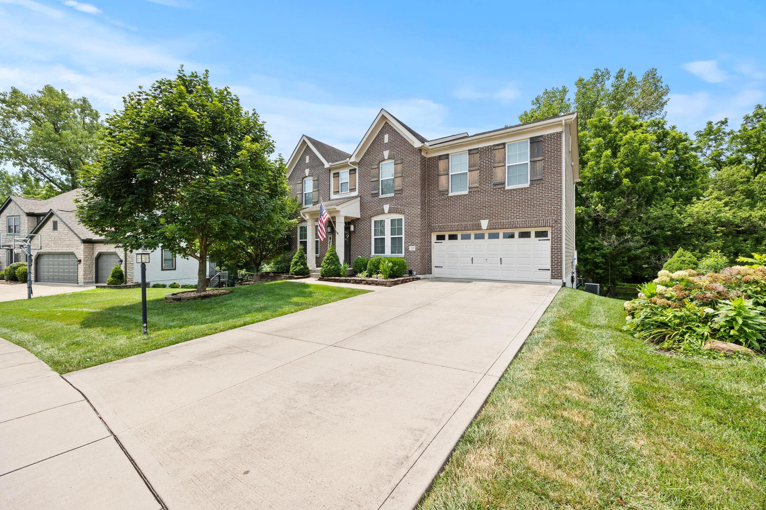 210 Blue Jacket Circle, Pickerington, OH 43147