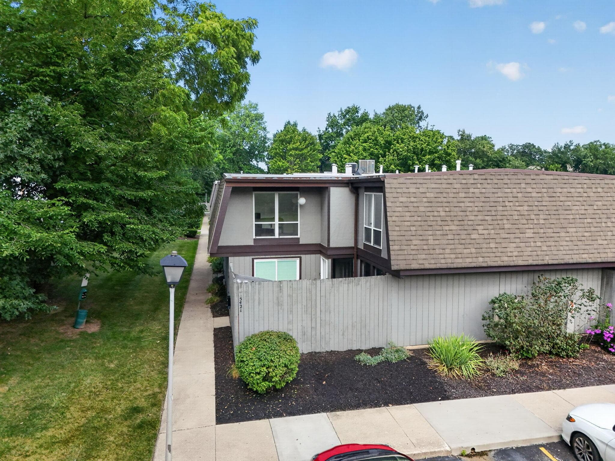 5421 Worthington Forest Place E #1A, Columbus, OH 43229