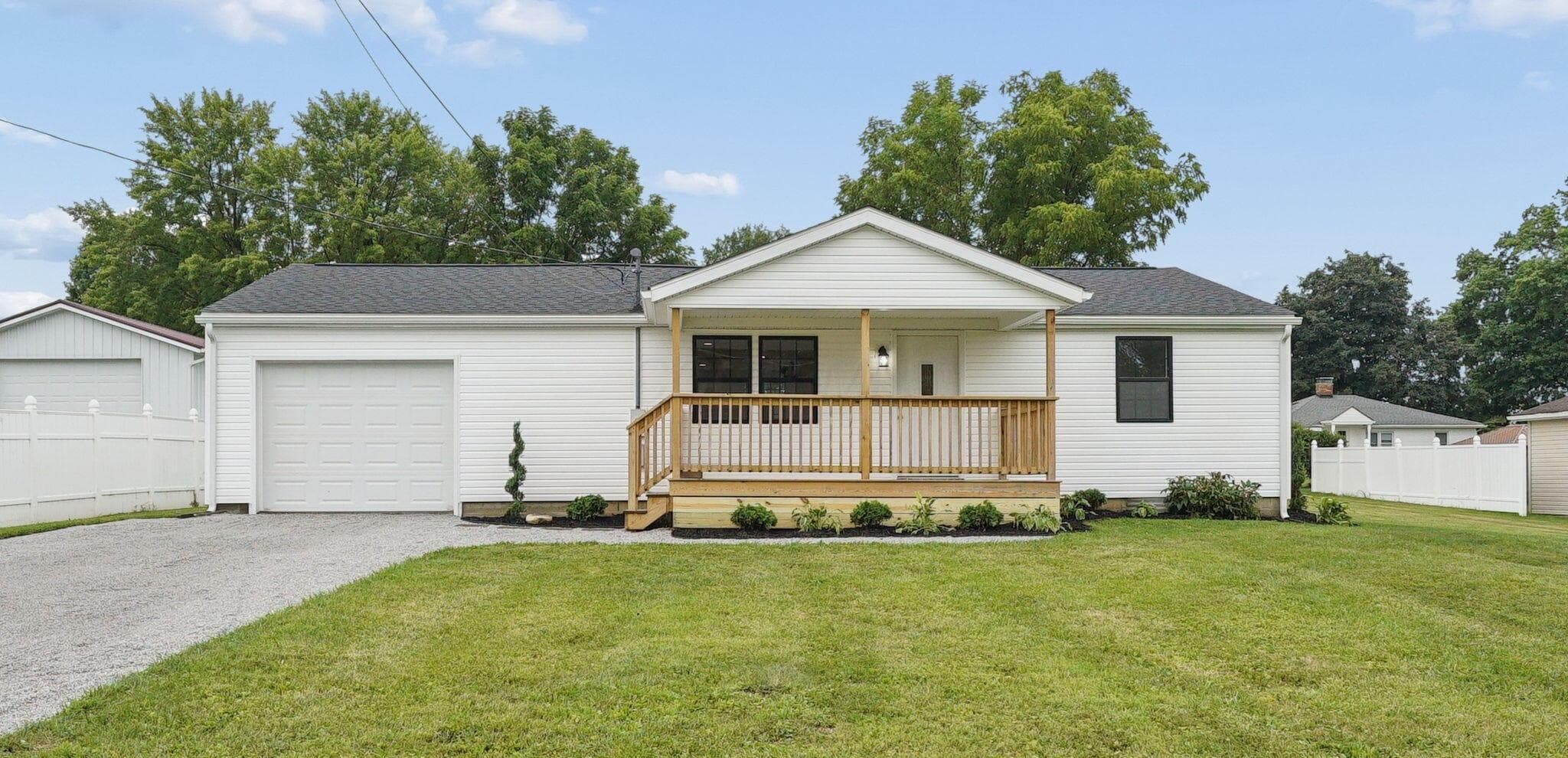 26 Mermary Drive, Fredericktown, OH 43019