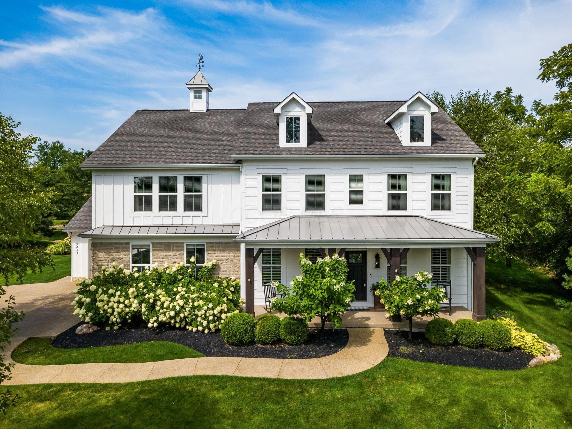 8568 Liberty Road N, Powell, OH 43065