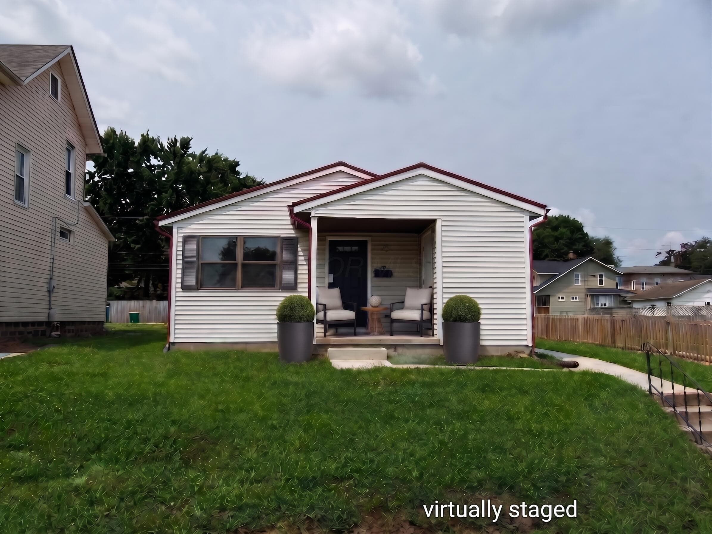 270 Everett Avenue, Newark, OH 43055