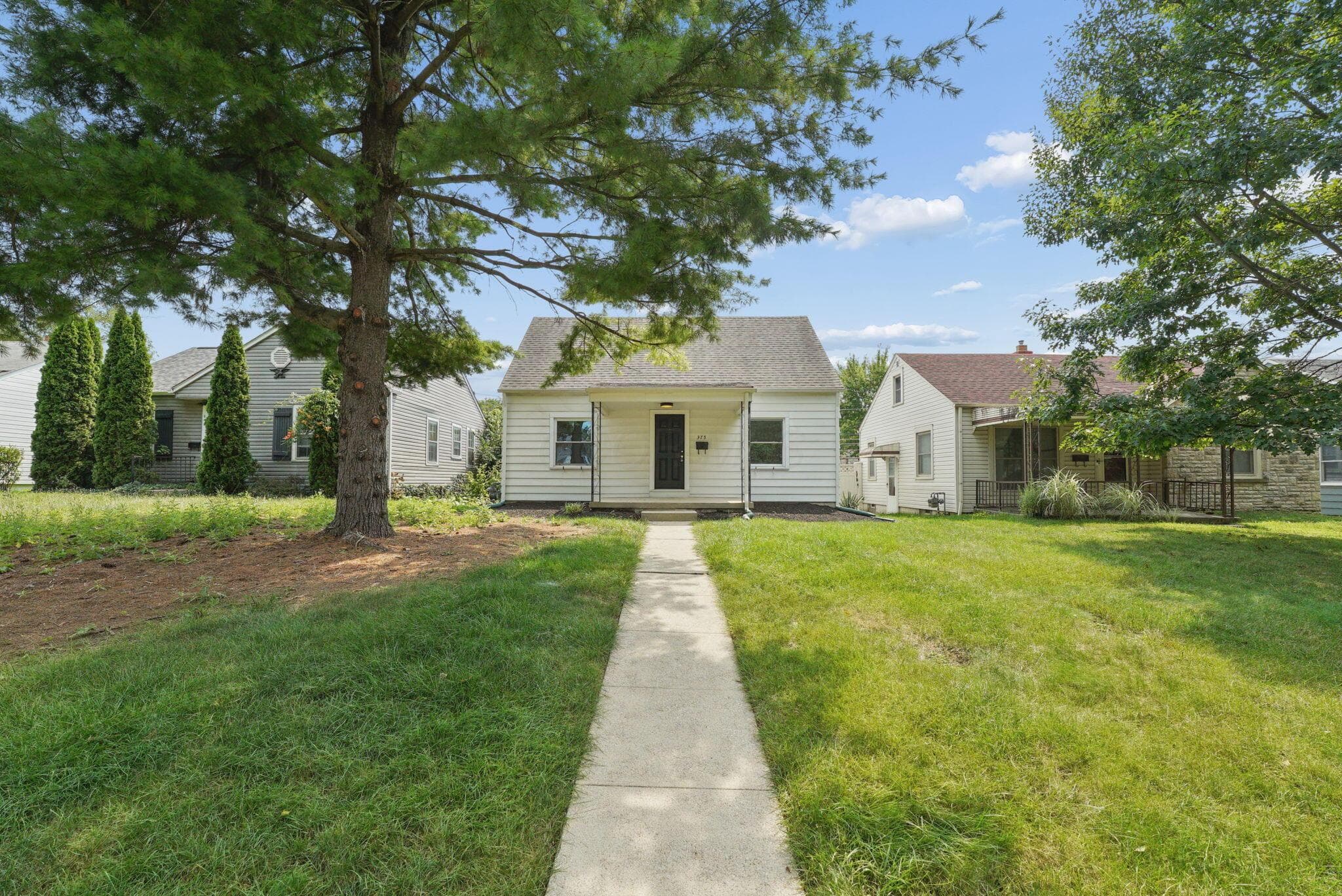 375 E Royal Forest Boulevard, Columbus, OH 43214