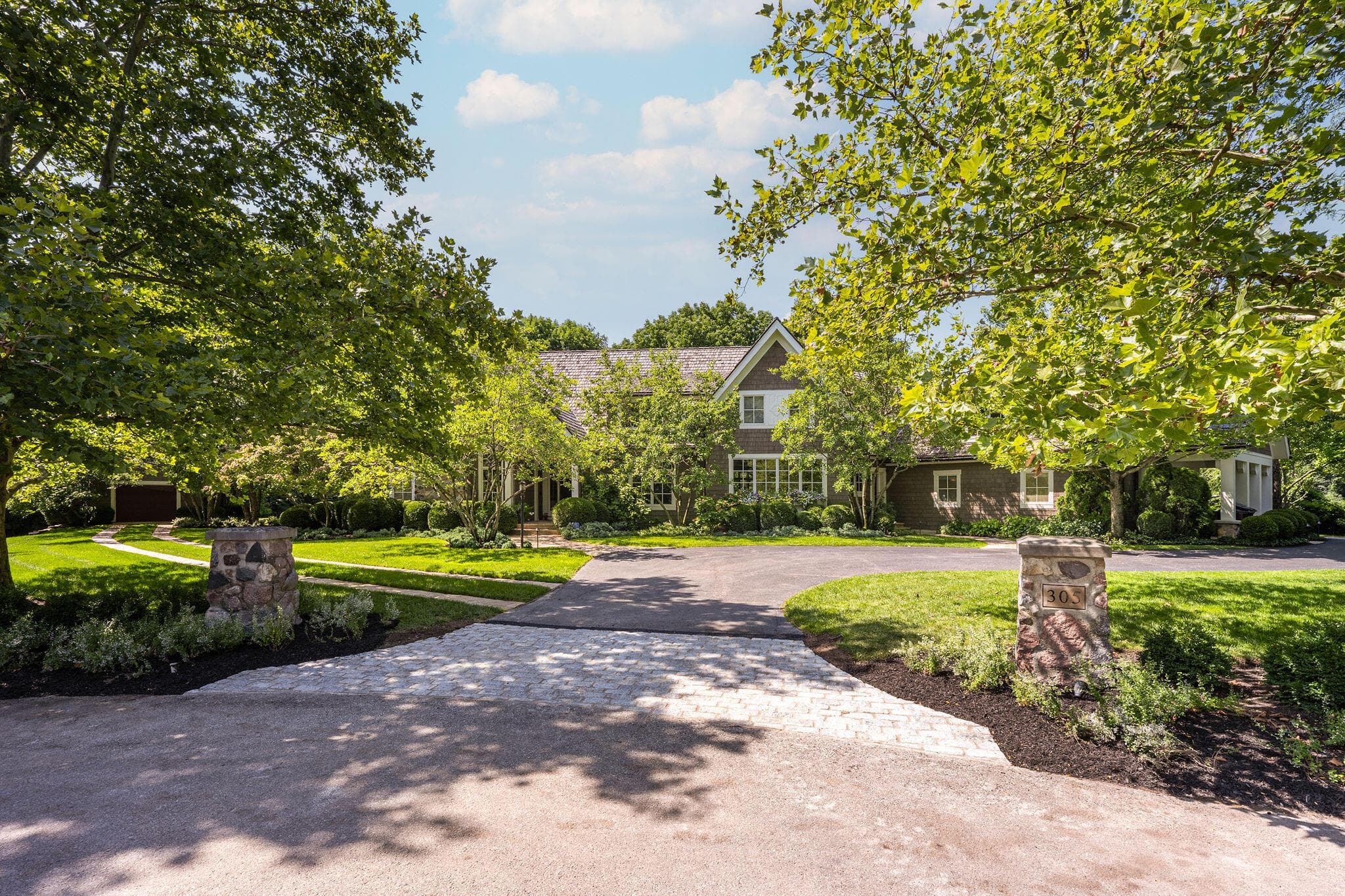 305 N Parkview Avenue, Columbus, OH 43209