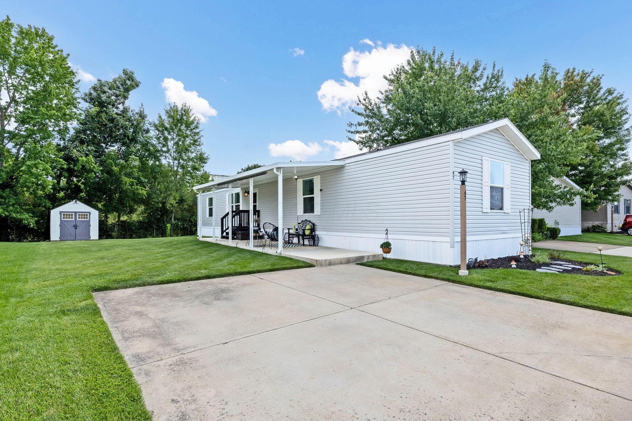 47 Birch Row Drive, Delaware, OH 43015