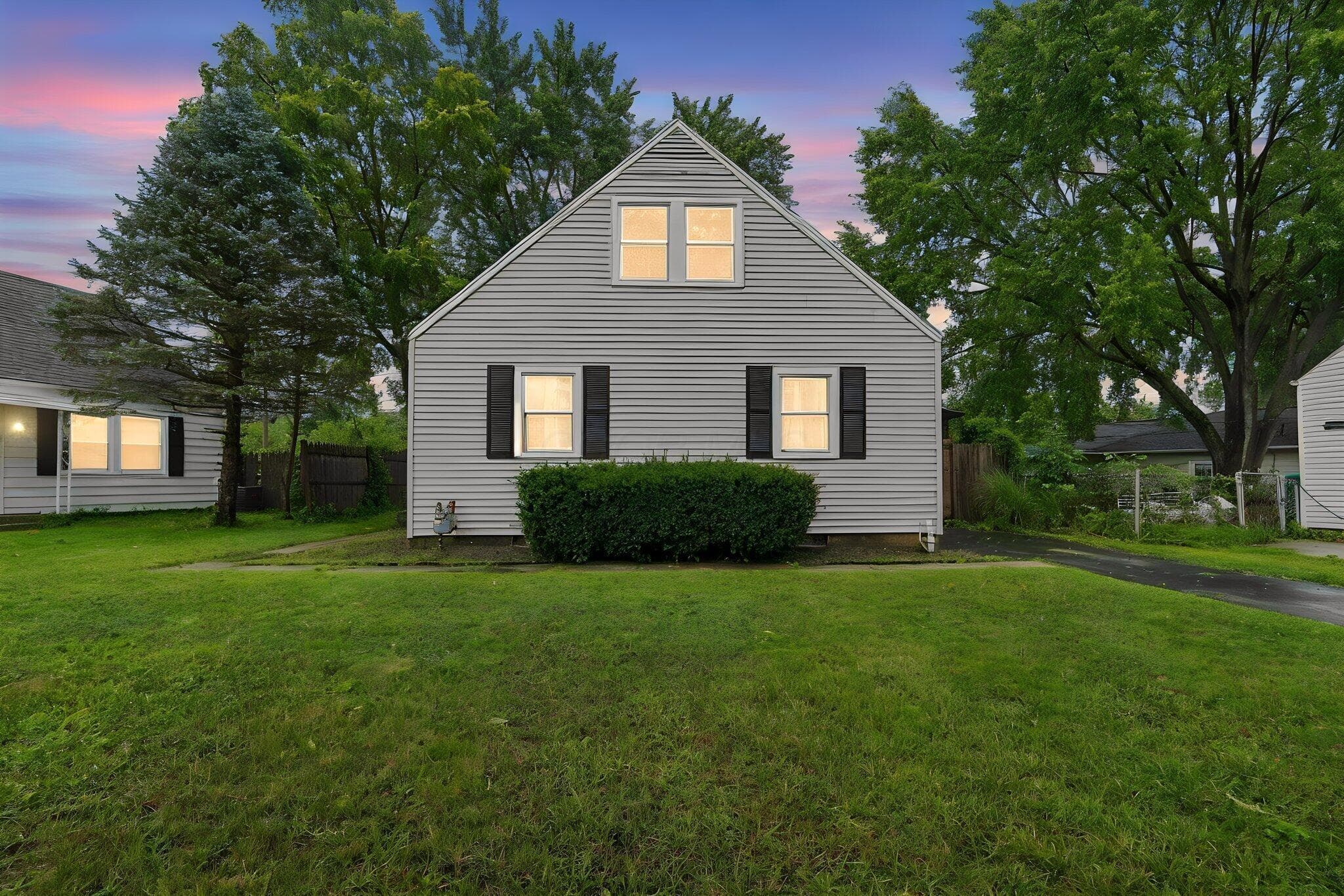 348 Yarmouth Lane, Columbus, OH 43228