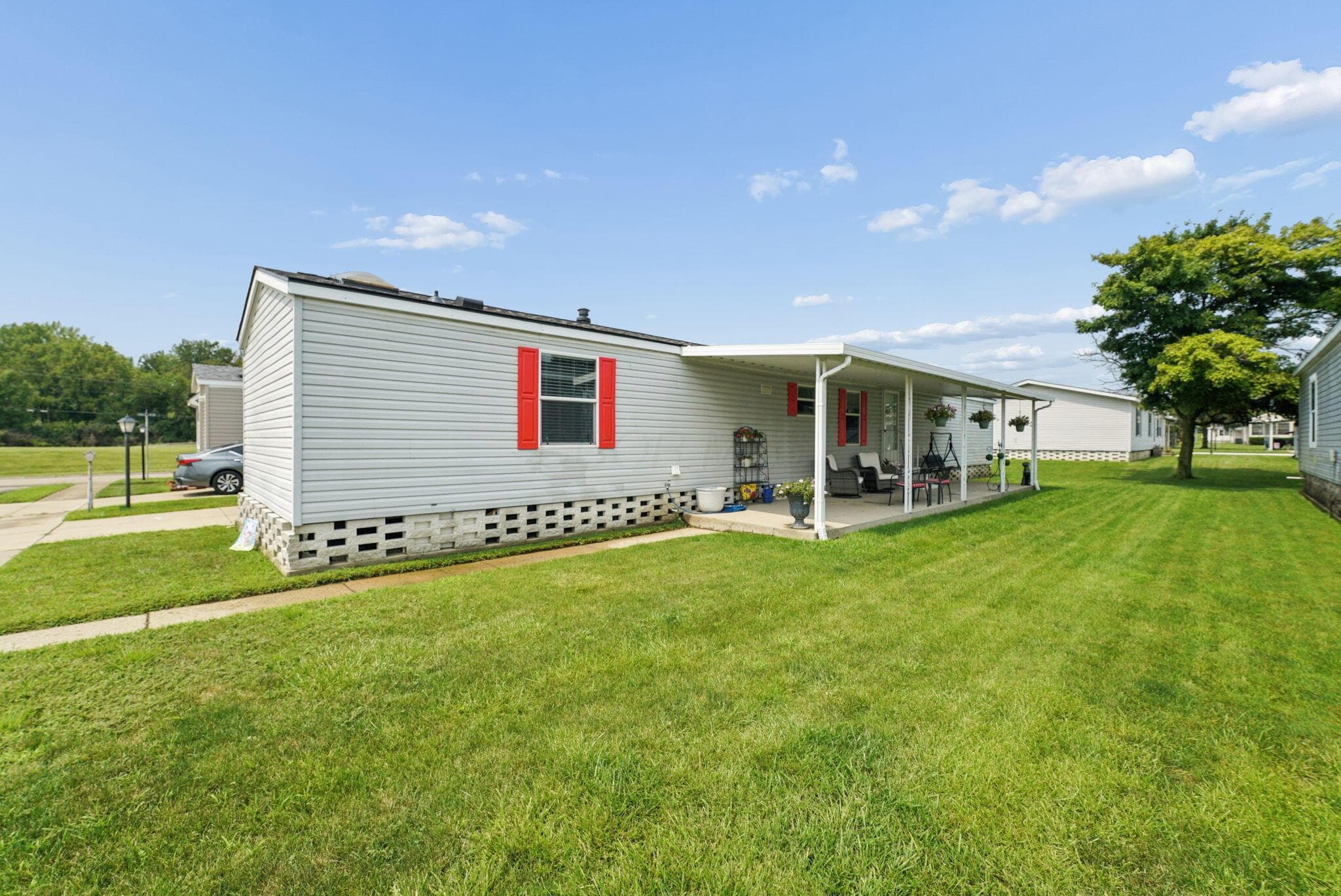 668 Royal Palm Court, Columbus, OH 43207