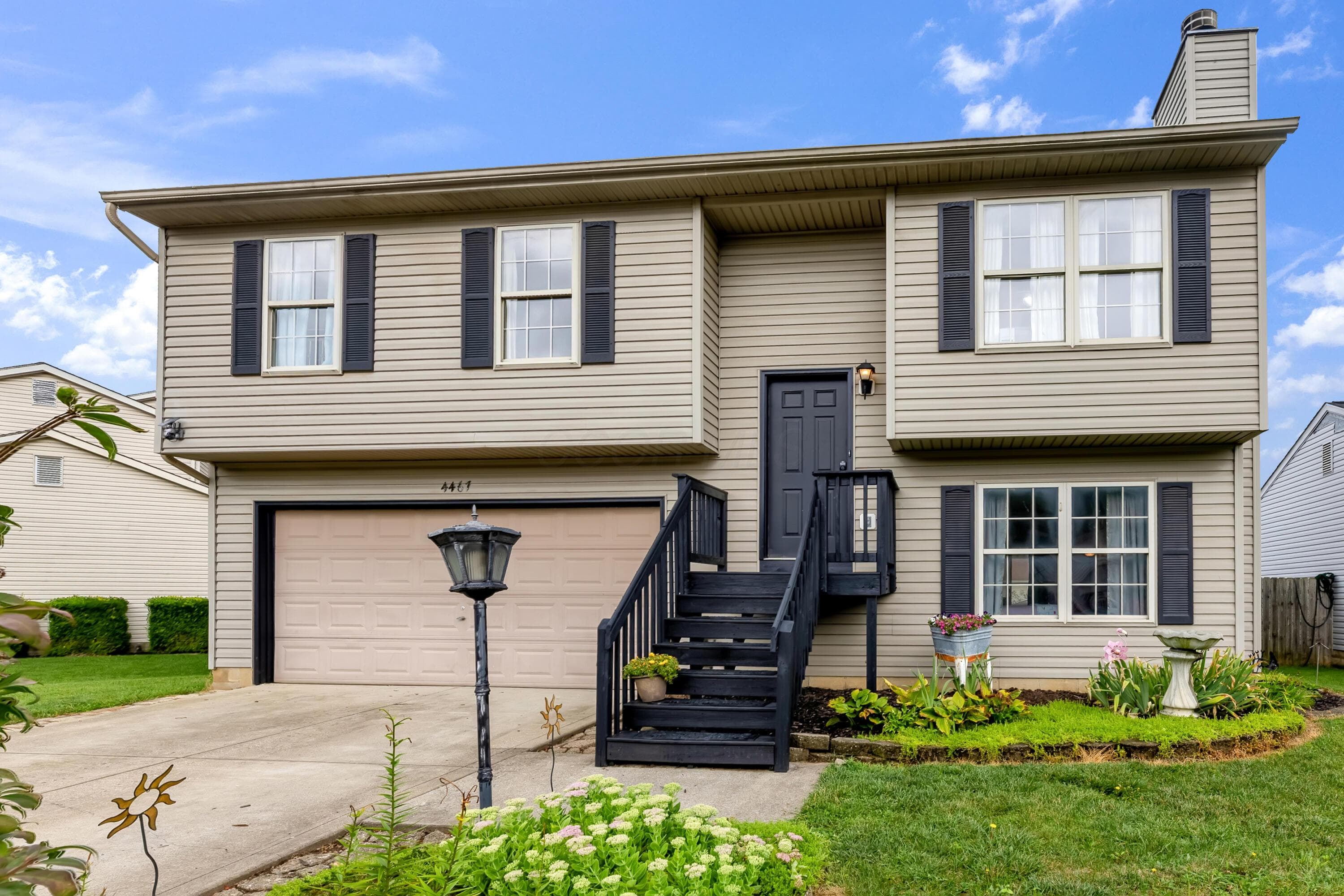 4467 Catamaran Drive, Columbus, OH 43207