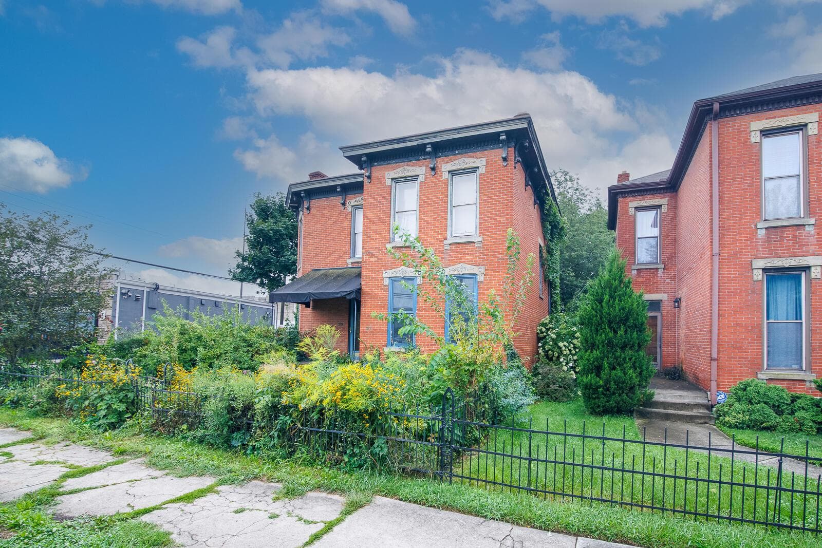 29-31 Smith Place, Columbus, OH 43201