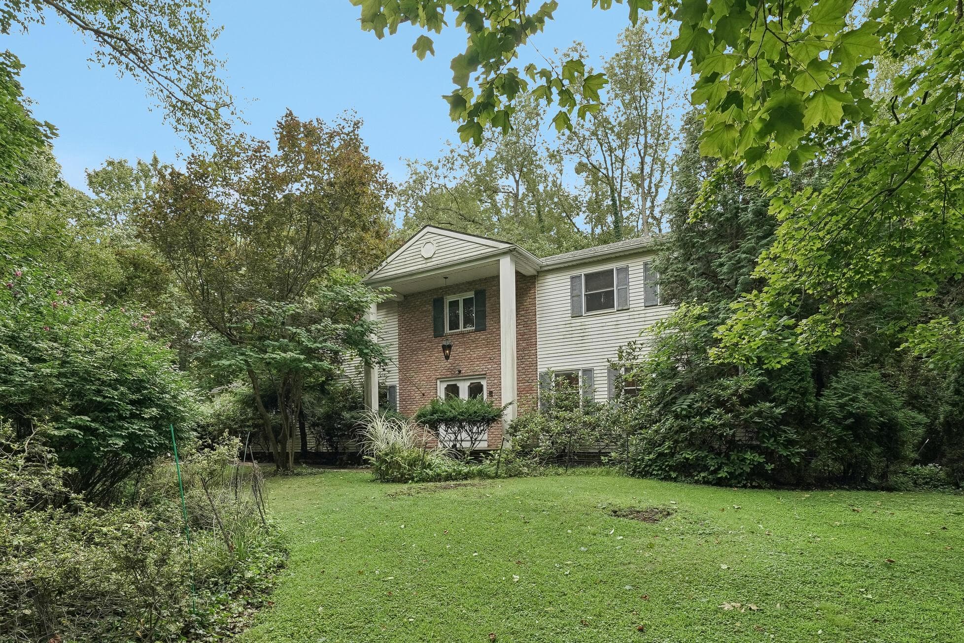 4188 Idlebrook Drive, Akron, OH 44333