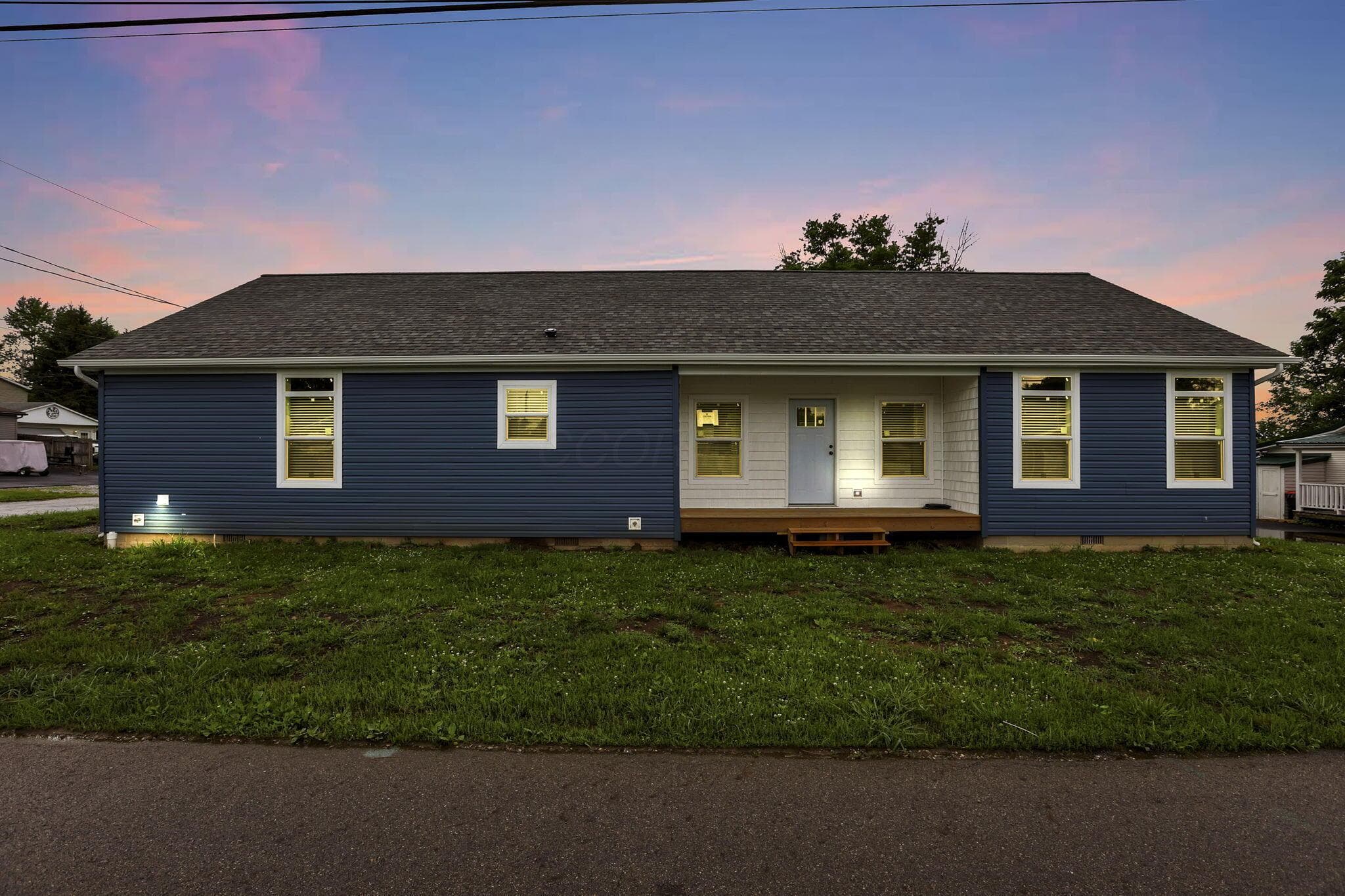 216 Wood Street, Buckeye Lake, OH 43008