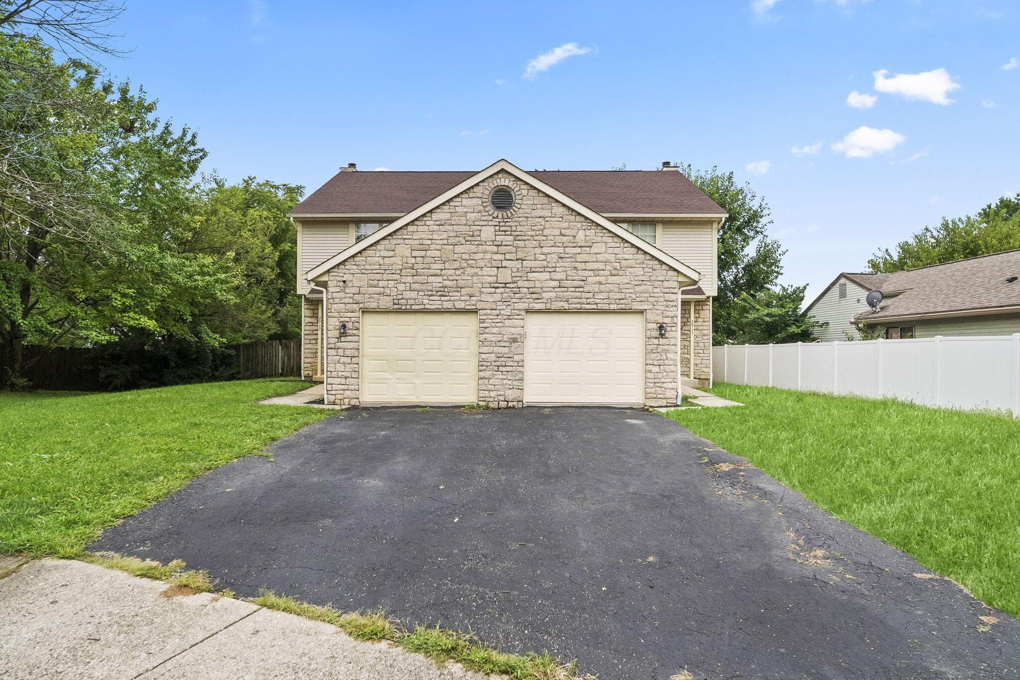 2917-2919 United Court, Reynoldsburg, OH 43068