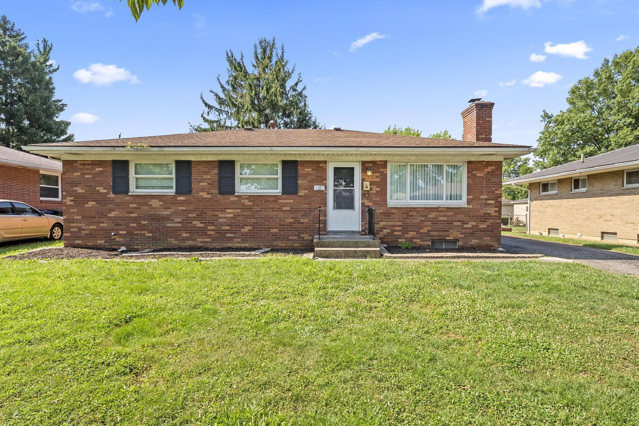 4287 Colby Avenue, Columbus, OH 43227