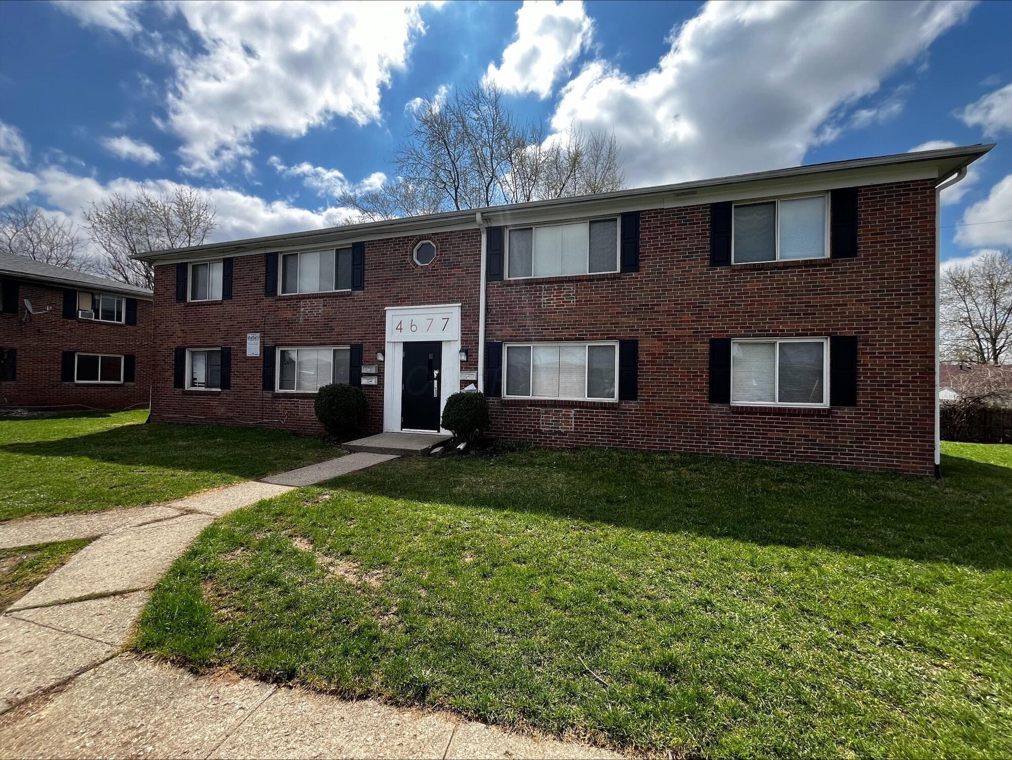 4677 Hilton Avenue #D, Columbus, OH 43228