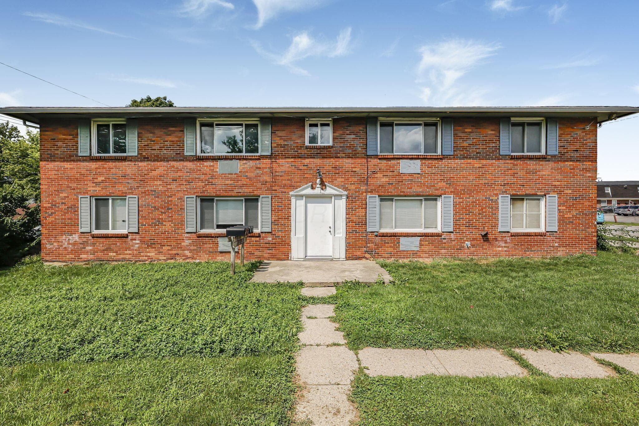 4651 Hilton Avenue, Columbus, OH 43228