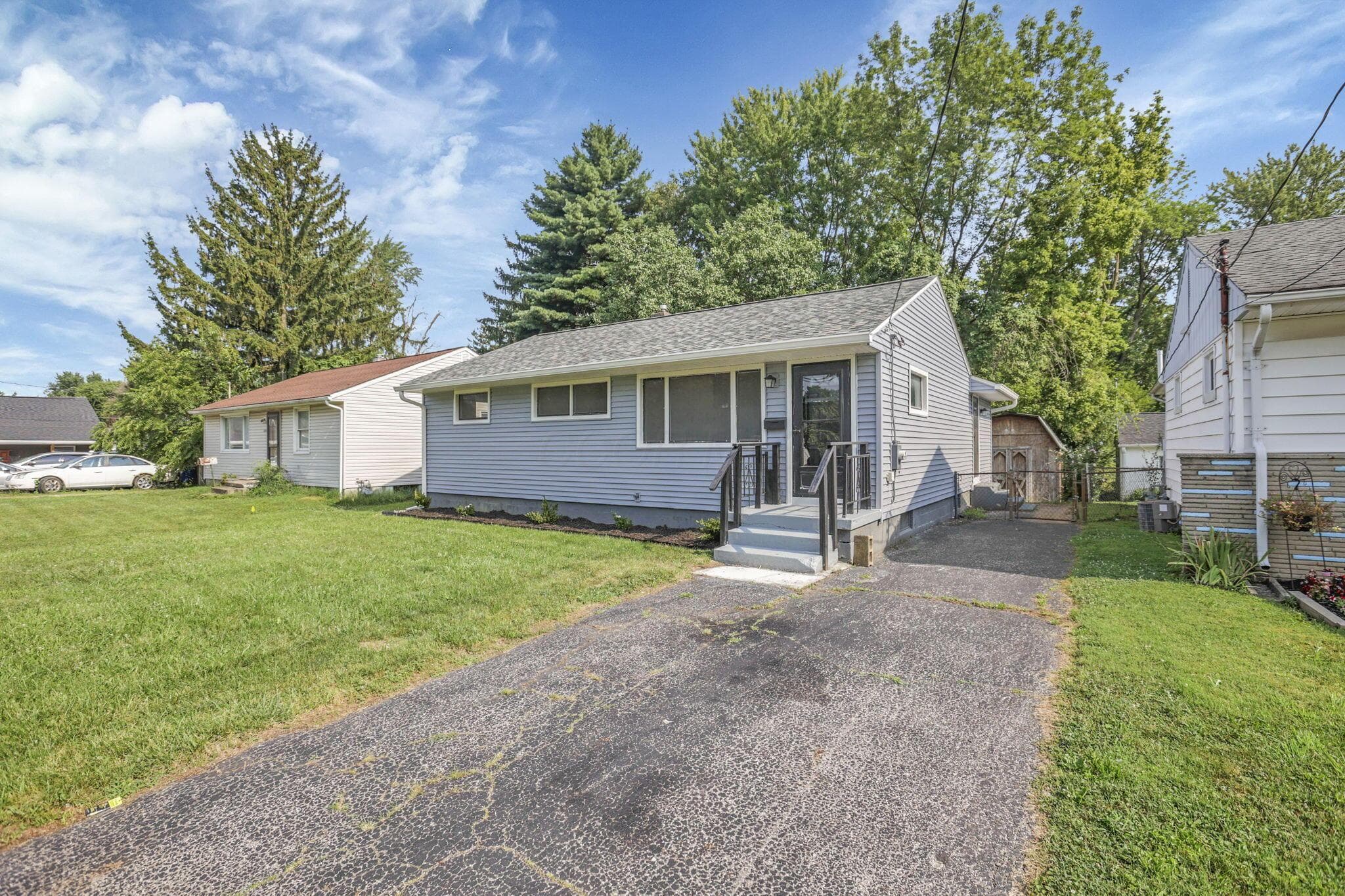 3814 Elbern Avenue, Columbus, OH 43213