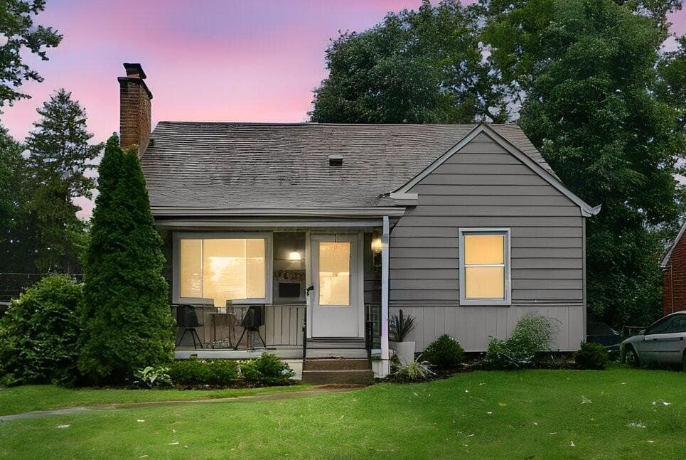 3015 Oaklawn Street, Columbus, OH 43224