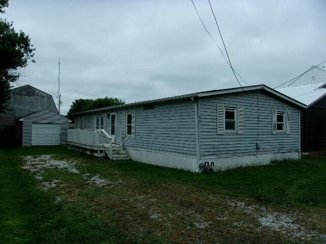 73 Seymour Avenue, Buckeye Lake, OH 43008