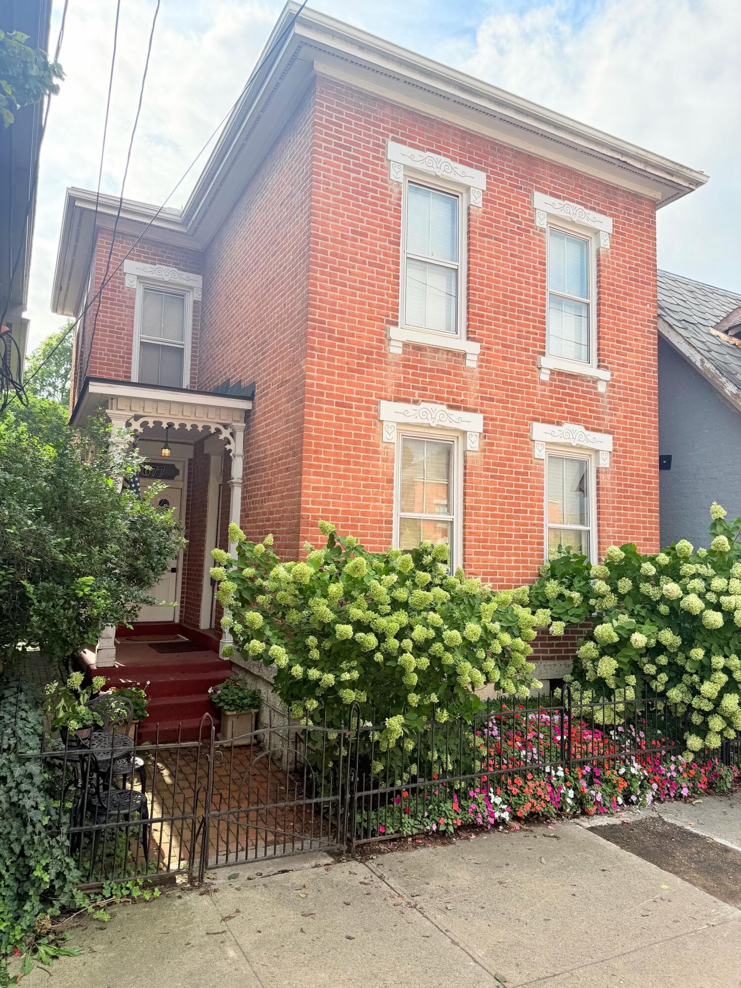 677 S 3rd Street, Columbus, OH 43206