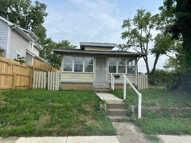 1056 Olmstead Avenue, Columbus, OH 43201