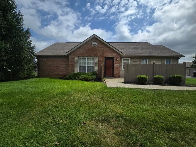 4279 Cobbleton Grove Circle #3, Canal Winchester, OH 43110