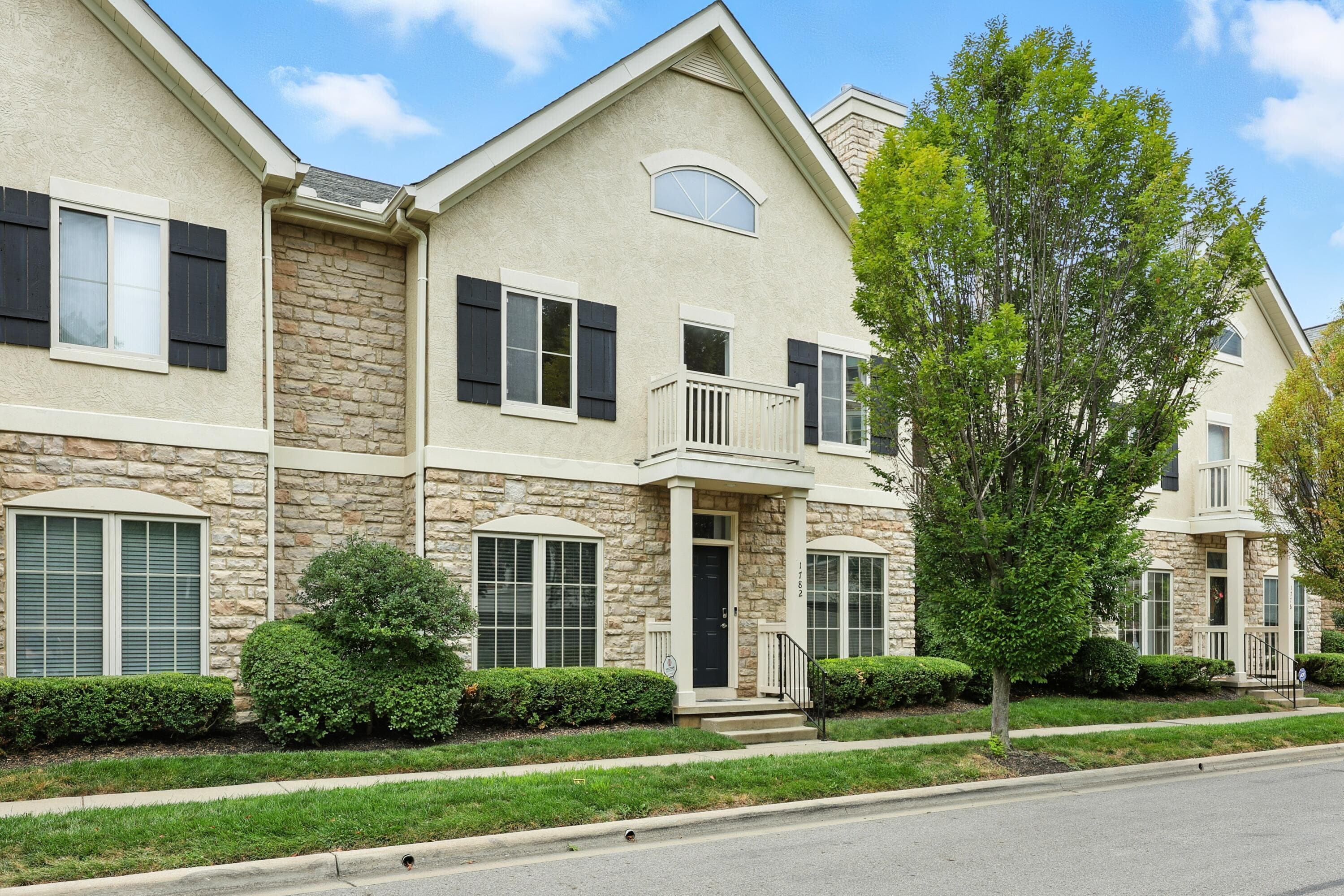 1784 Ridgecliff Road, Upper Arlington, OH 43221