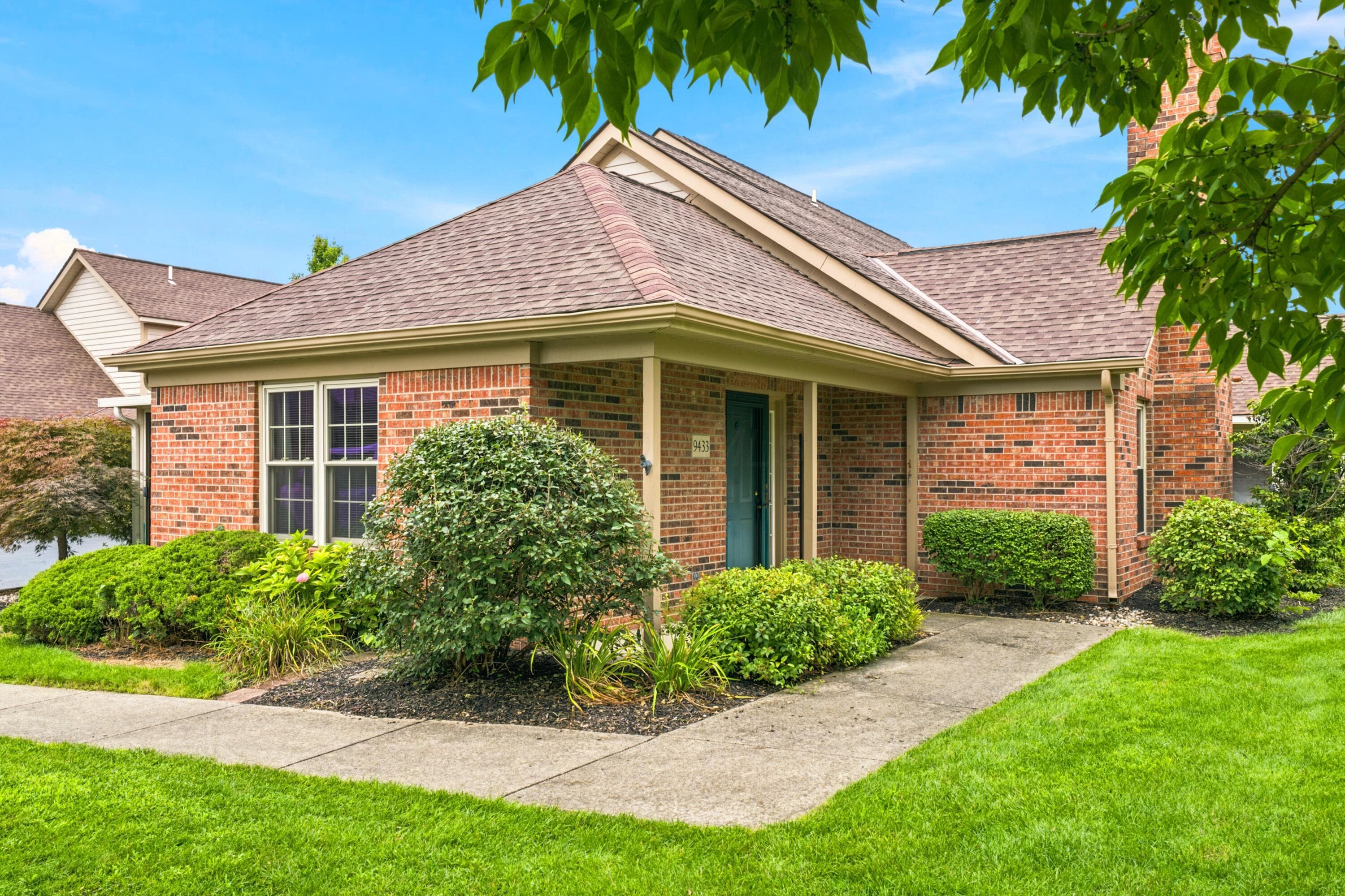 9433 Clermont Boulevard, Powell, OH 43065