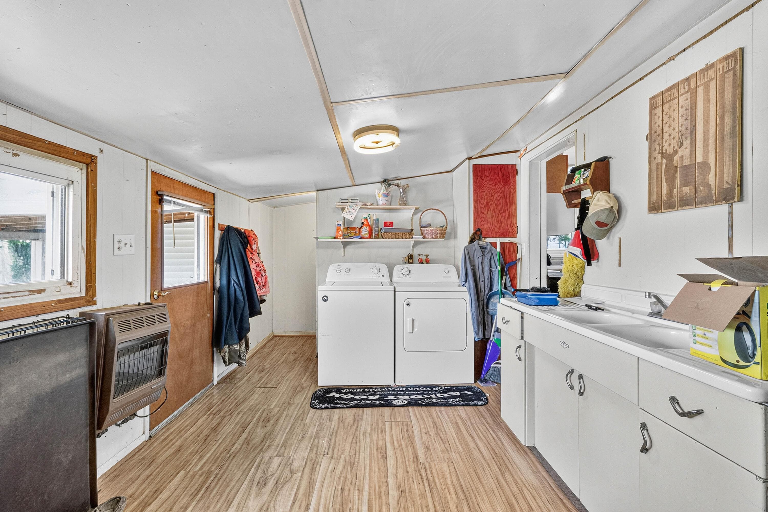 208 S Main Street, Ridgeway, OH 43345