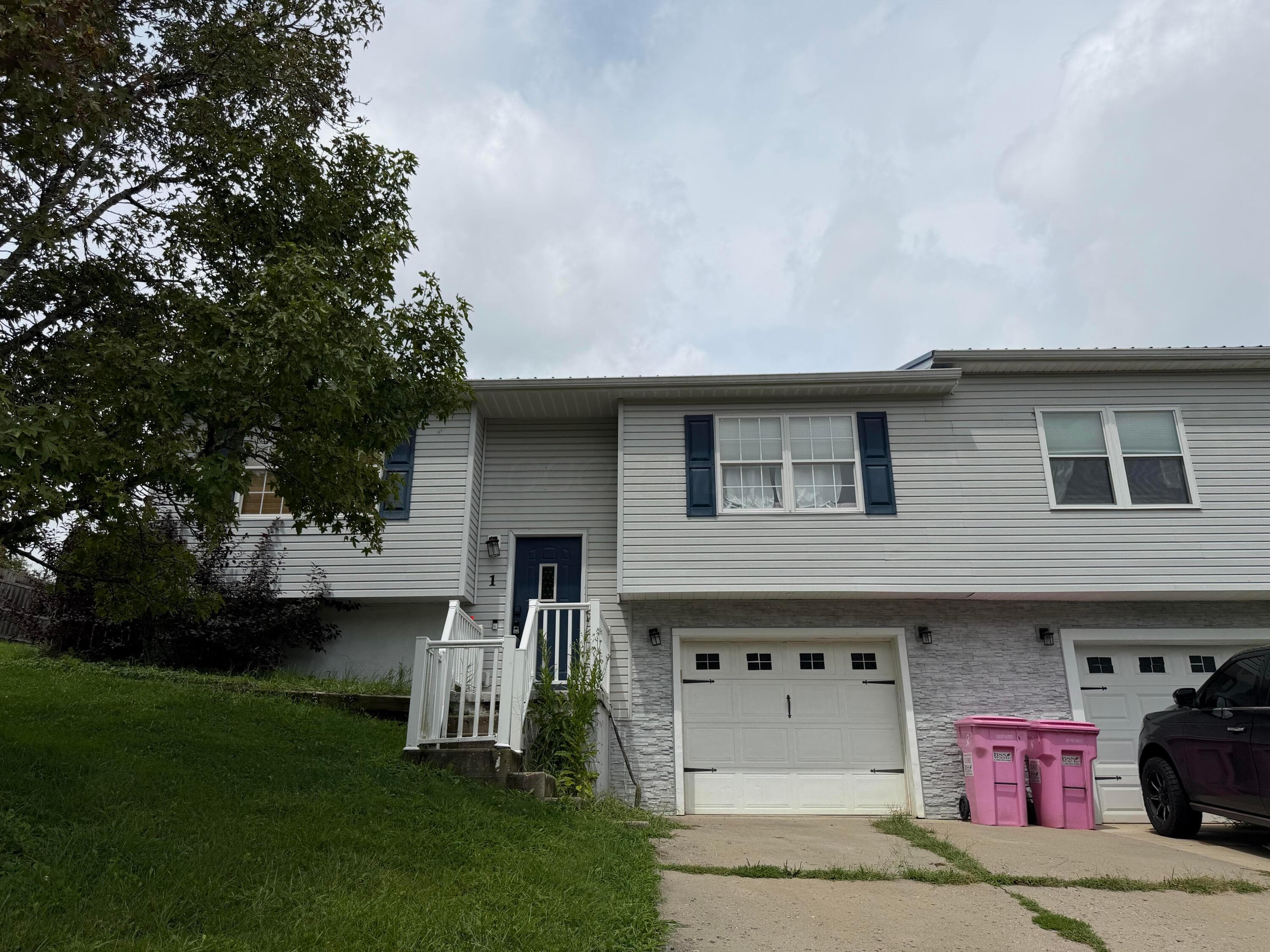 13647 Wesley Drive, Logan, OH 43138