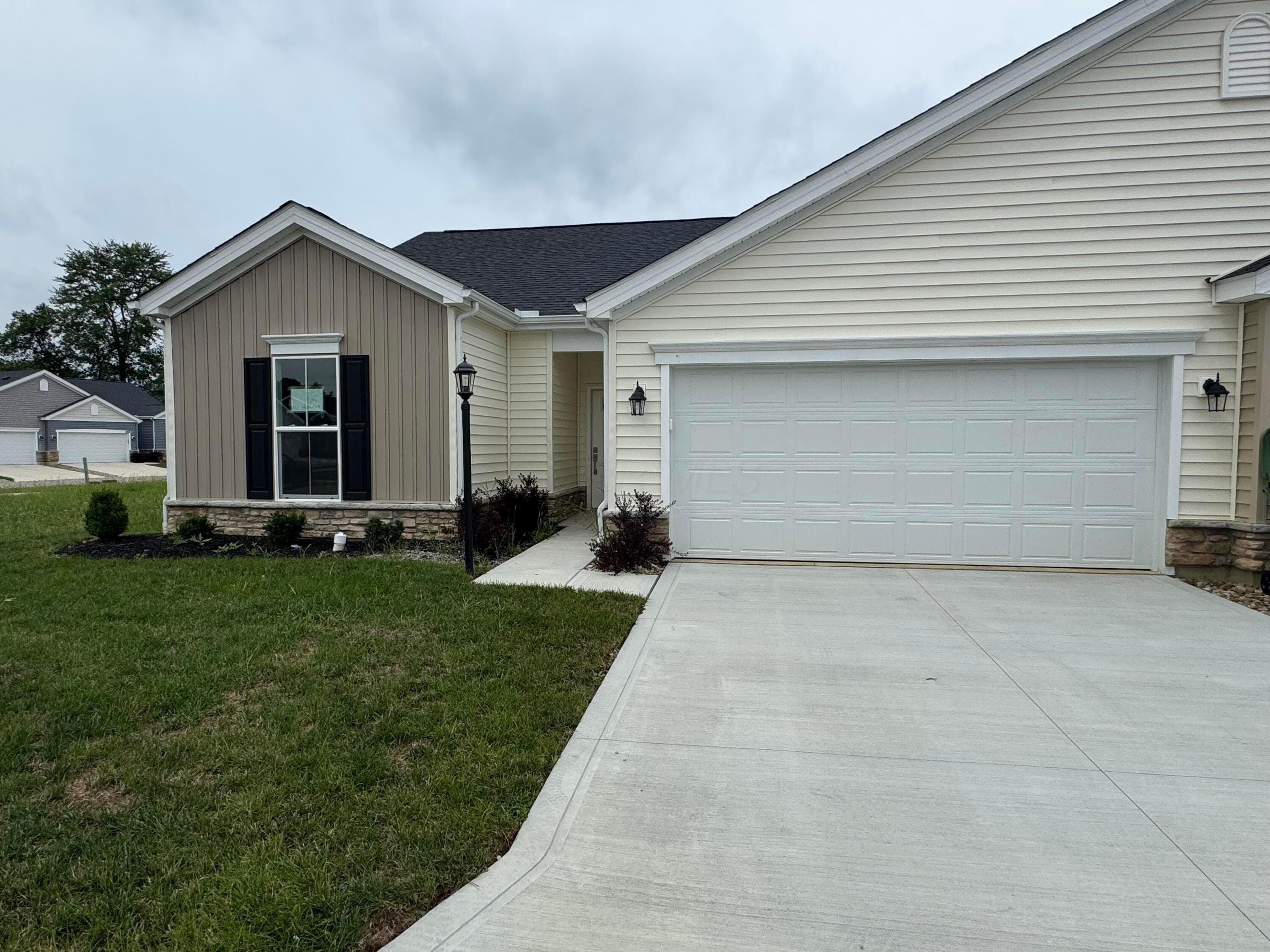 152 Harwitch Road, Delaware, OH 43015