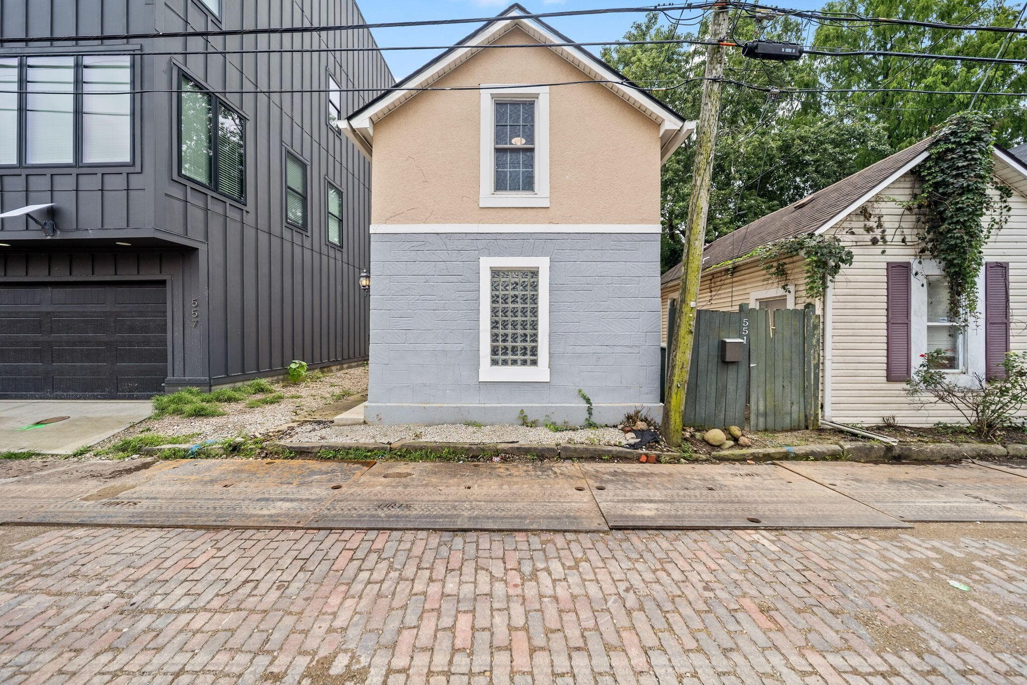 555 South Lane, Columbus, OH 43206