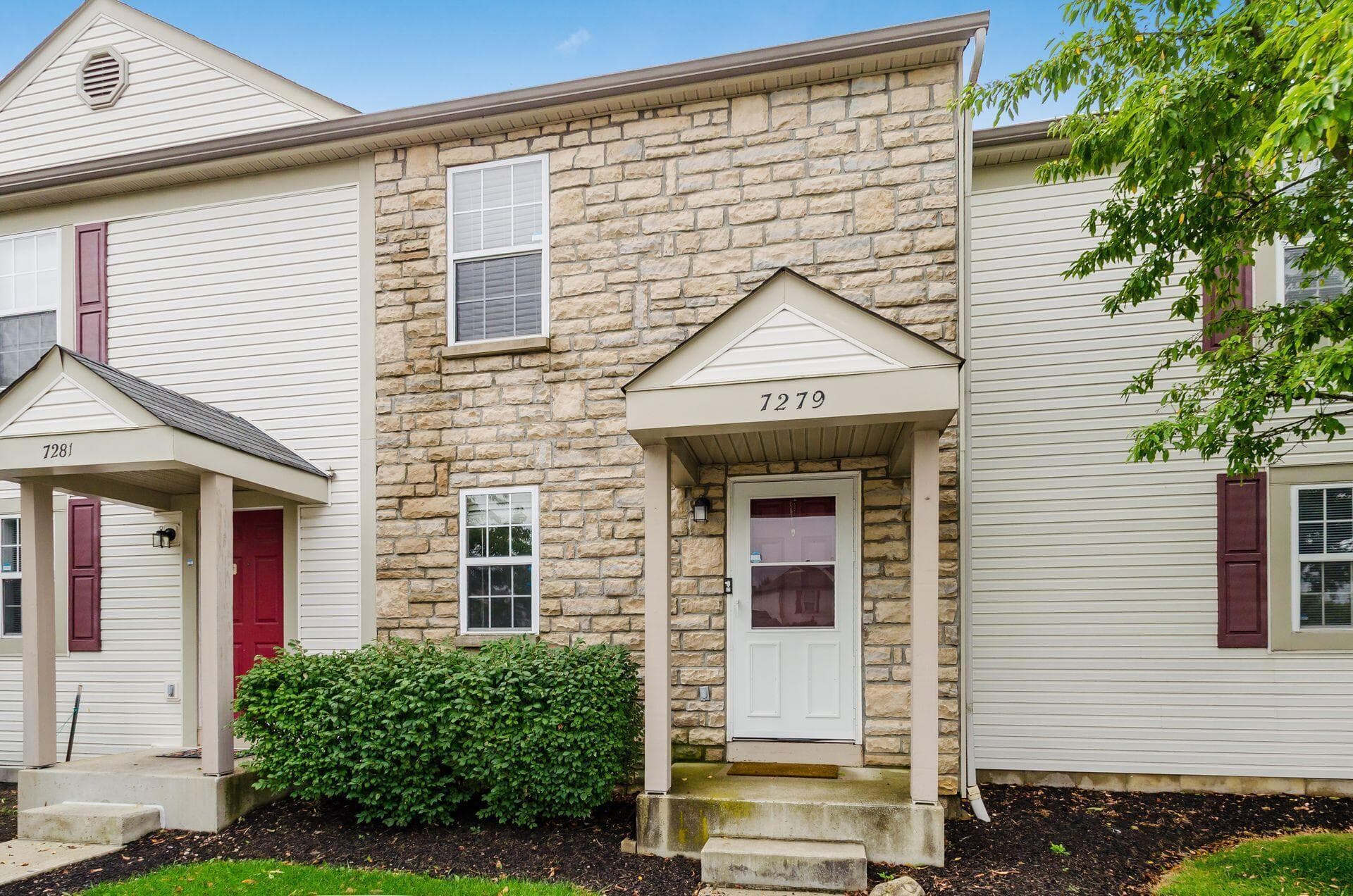 7279 Kirkdale Drive #27E, Blacklick, OH 43004