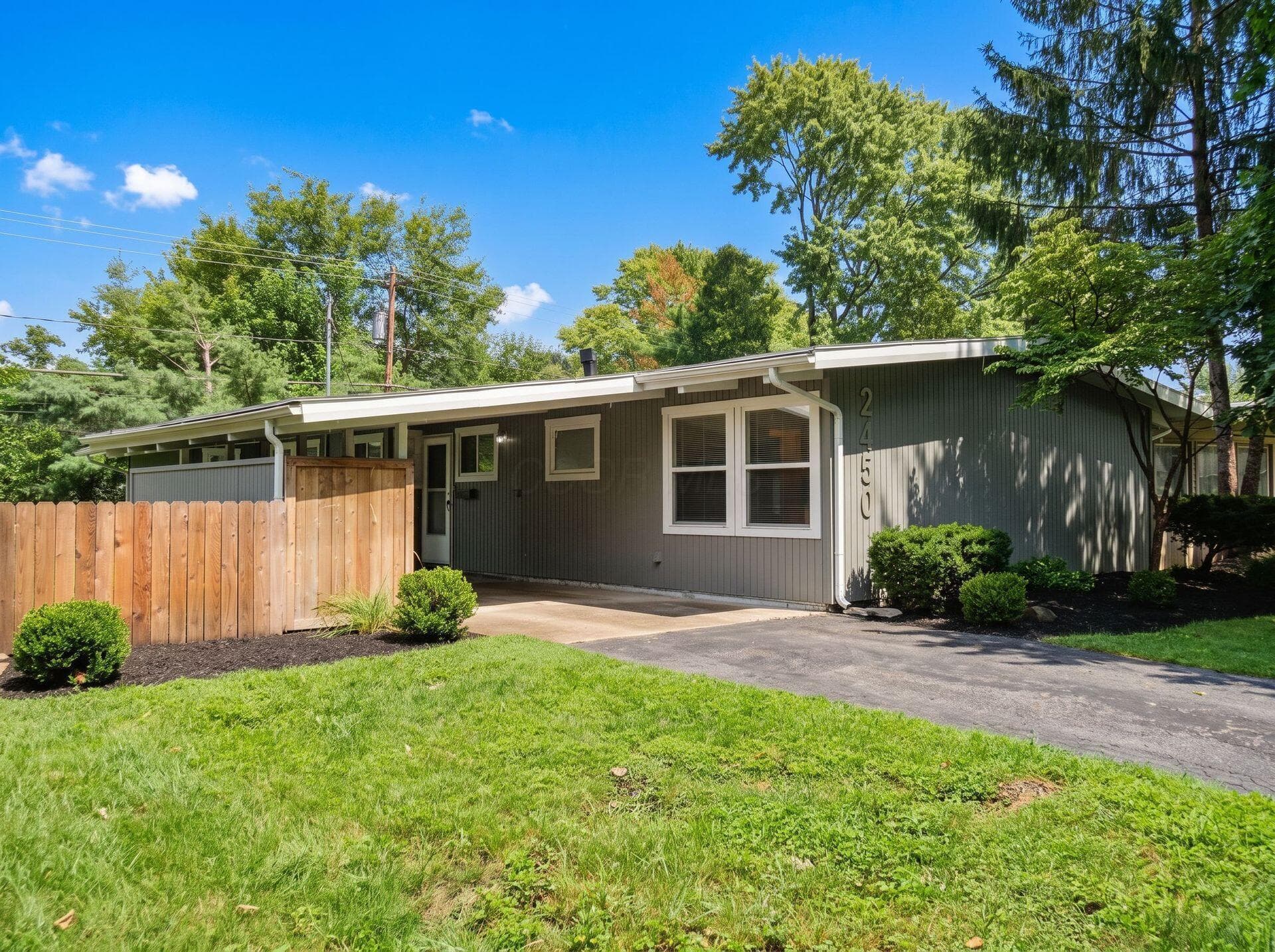 2450 Bristol Road, Columbus, OH 43221
