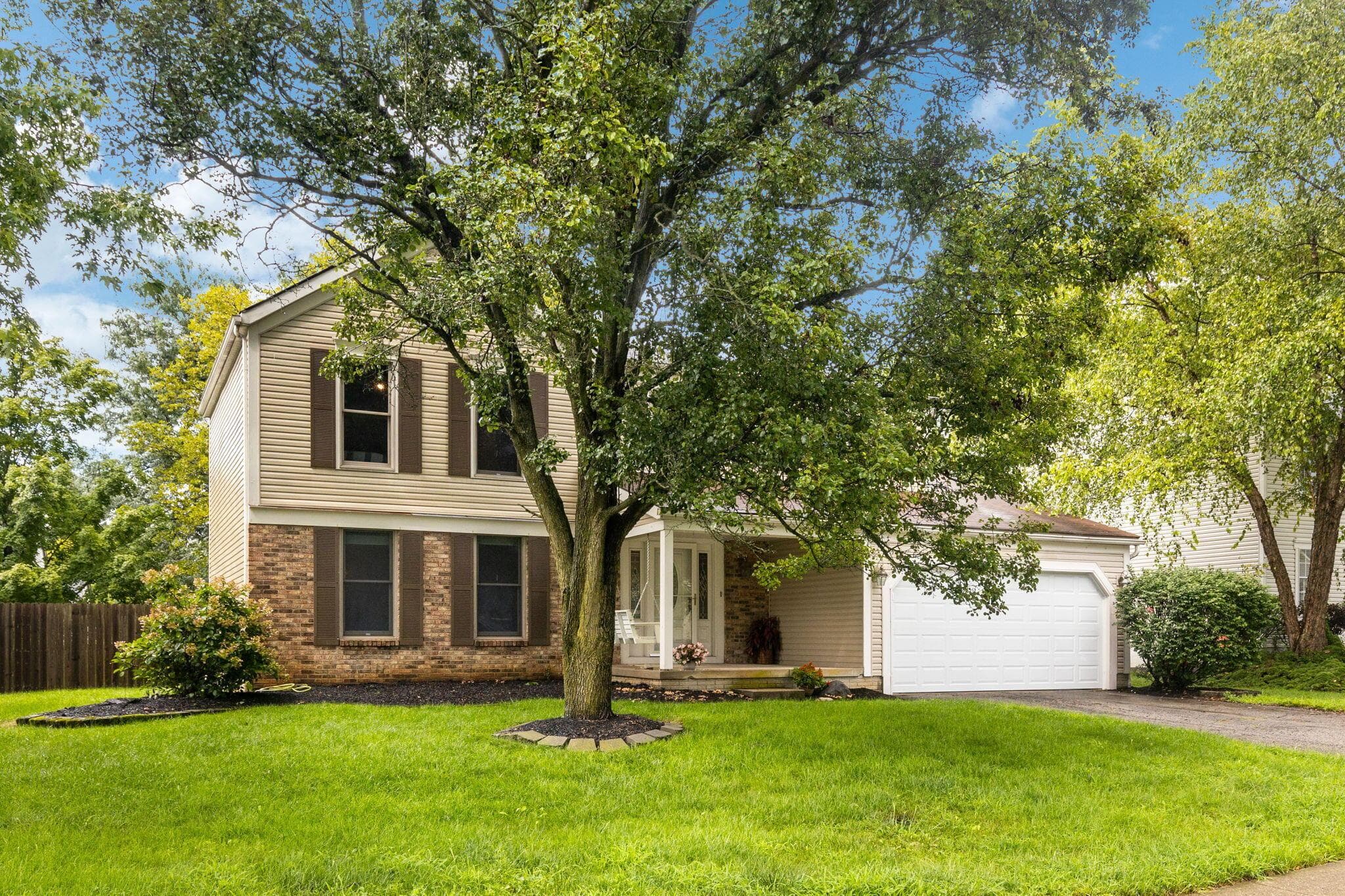 342 Green Meadows Drive W, Powell, OH 43065