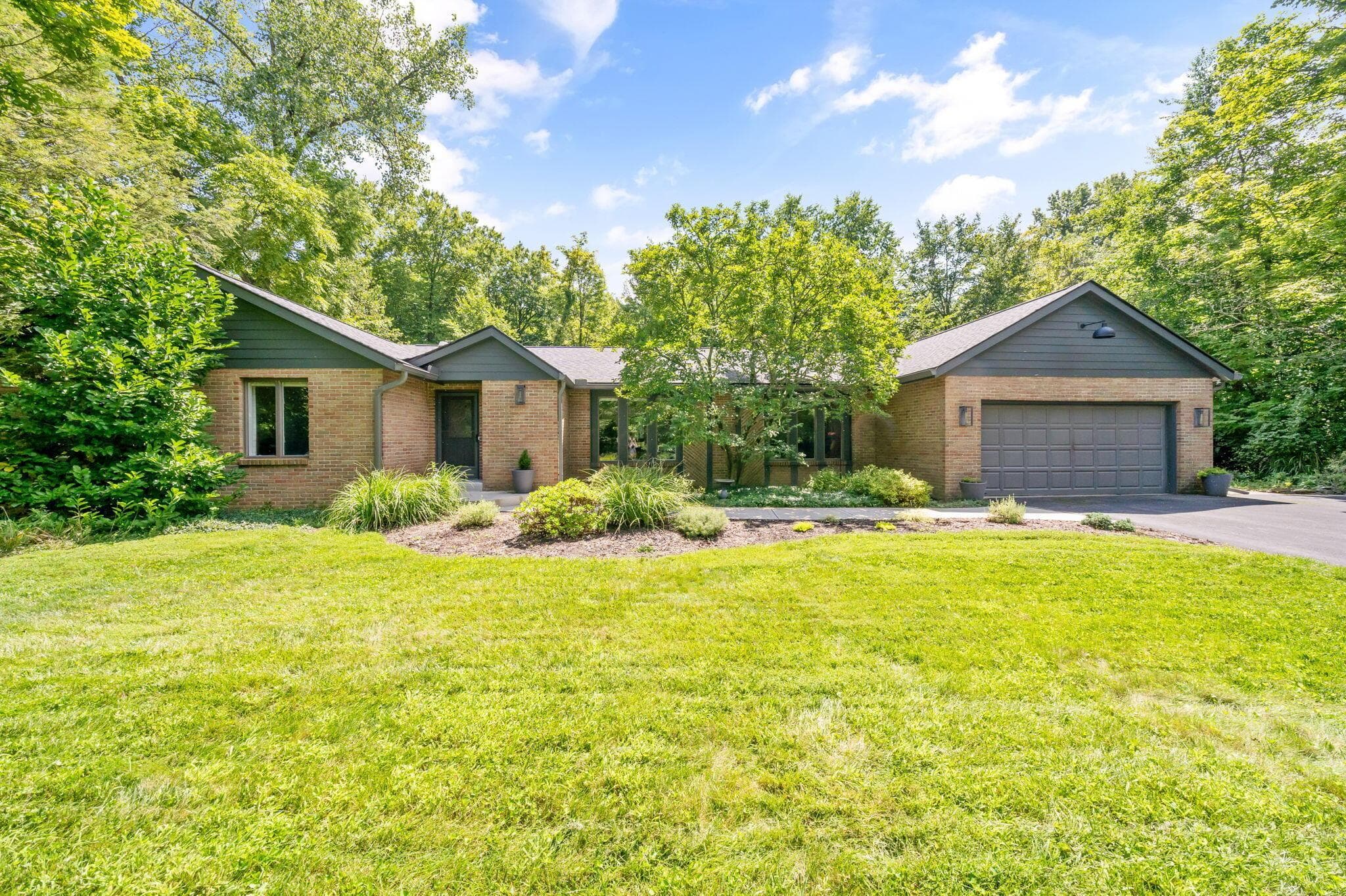 4795 Bayhill Drive, Powell, OH 43065