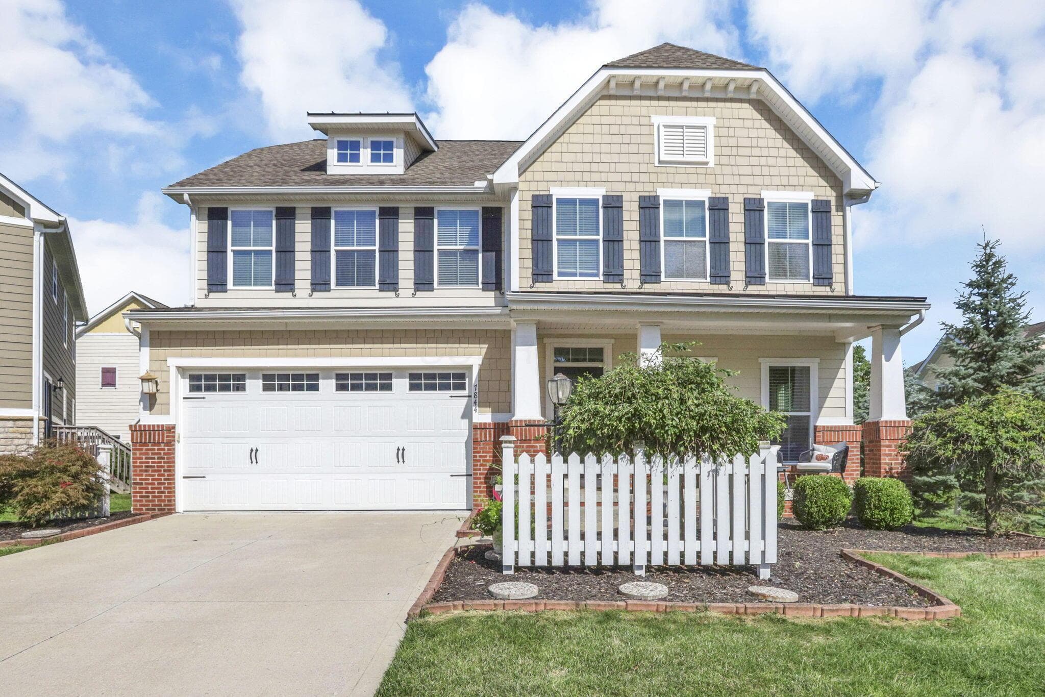 7844 Adare Court #5, Dublin, OH 43016