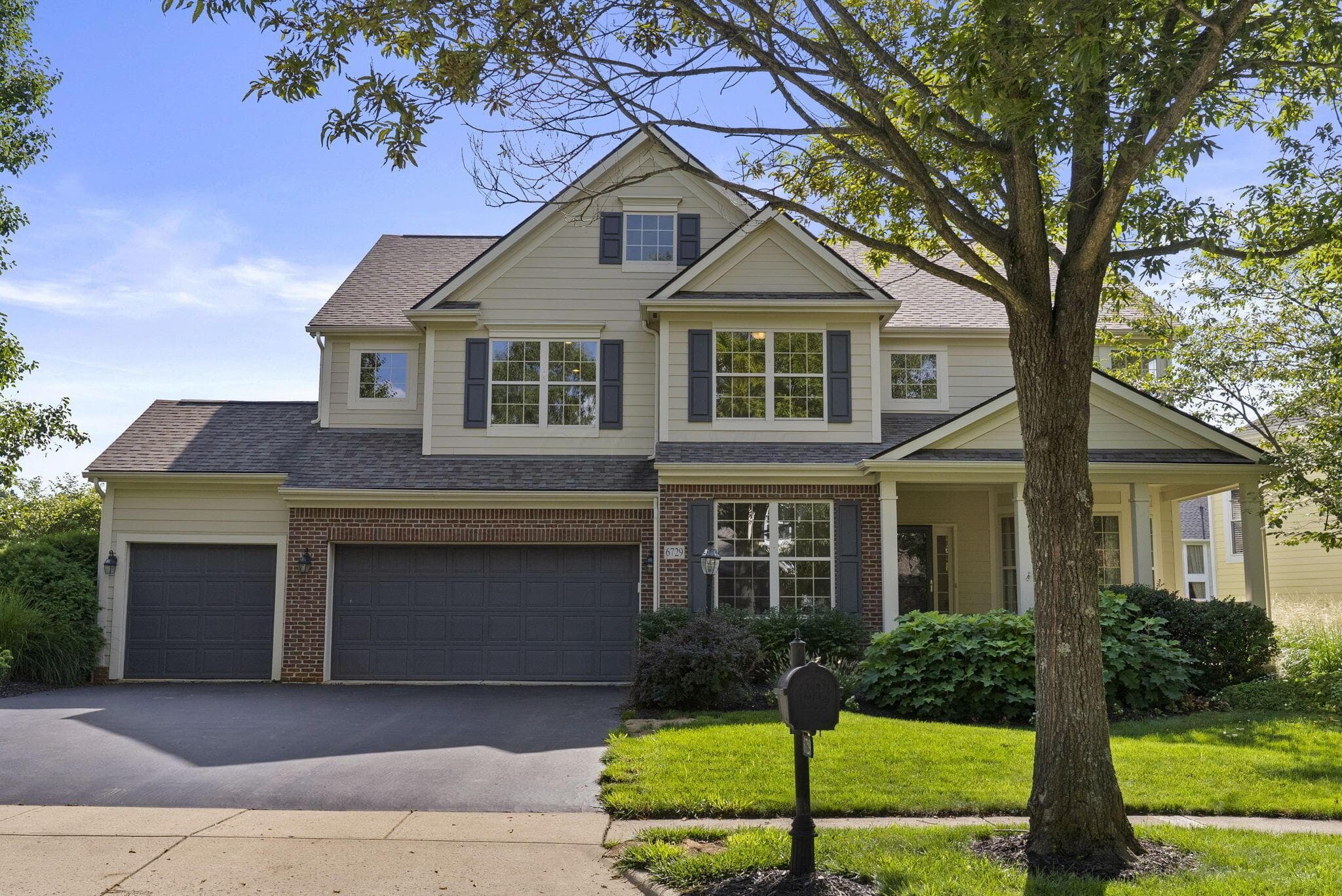 6729 Mill Springs Court, Dublin, OH 43016