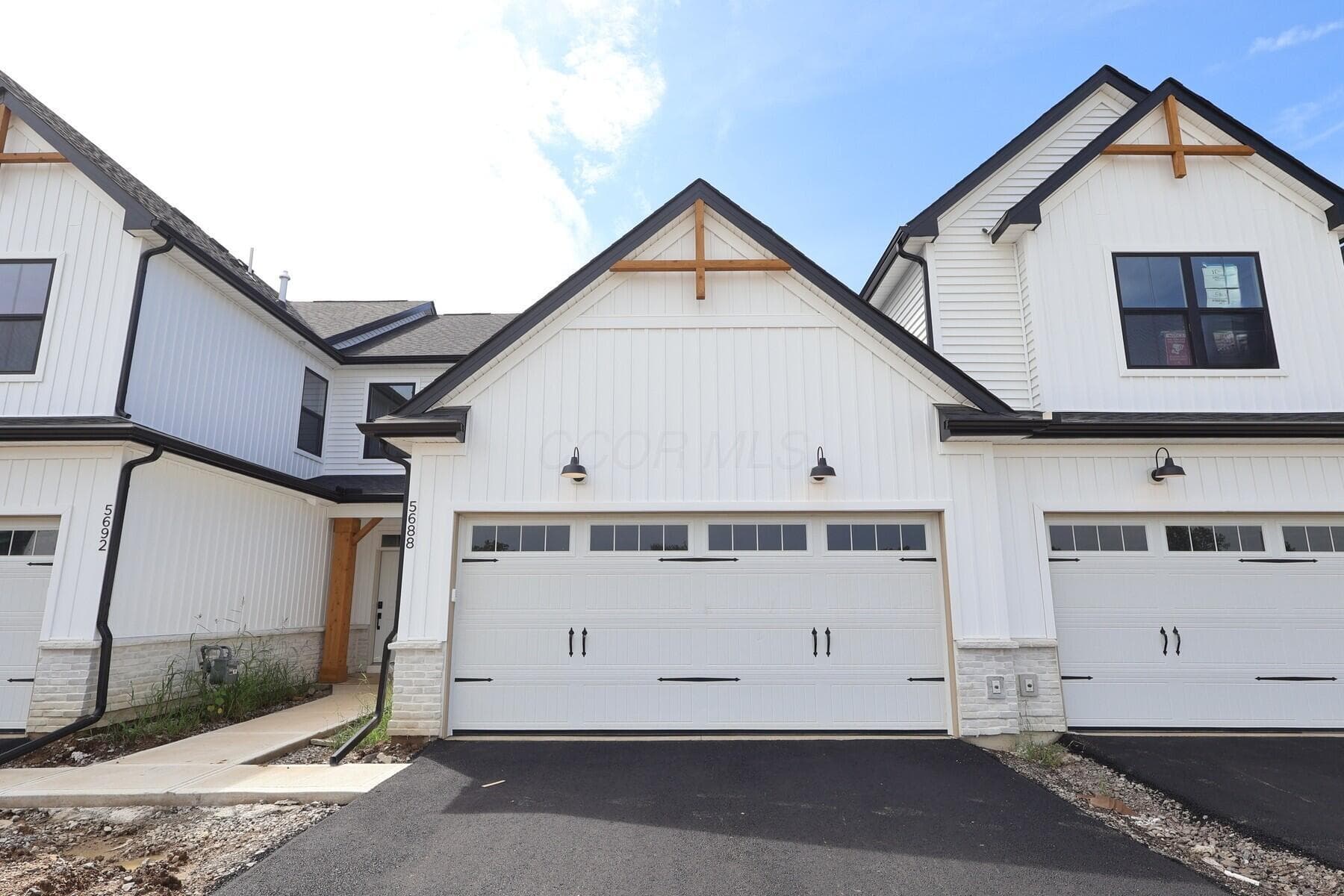 5688 Dutch Lane, Powell, OH 43065
