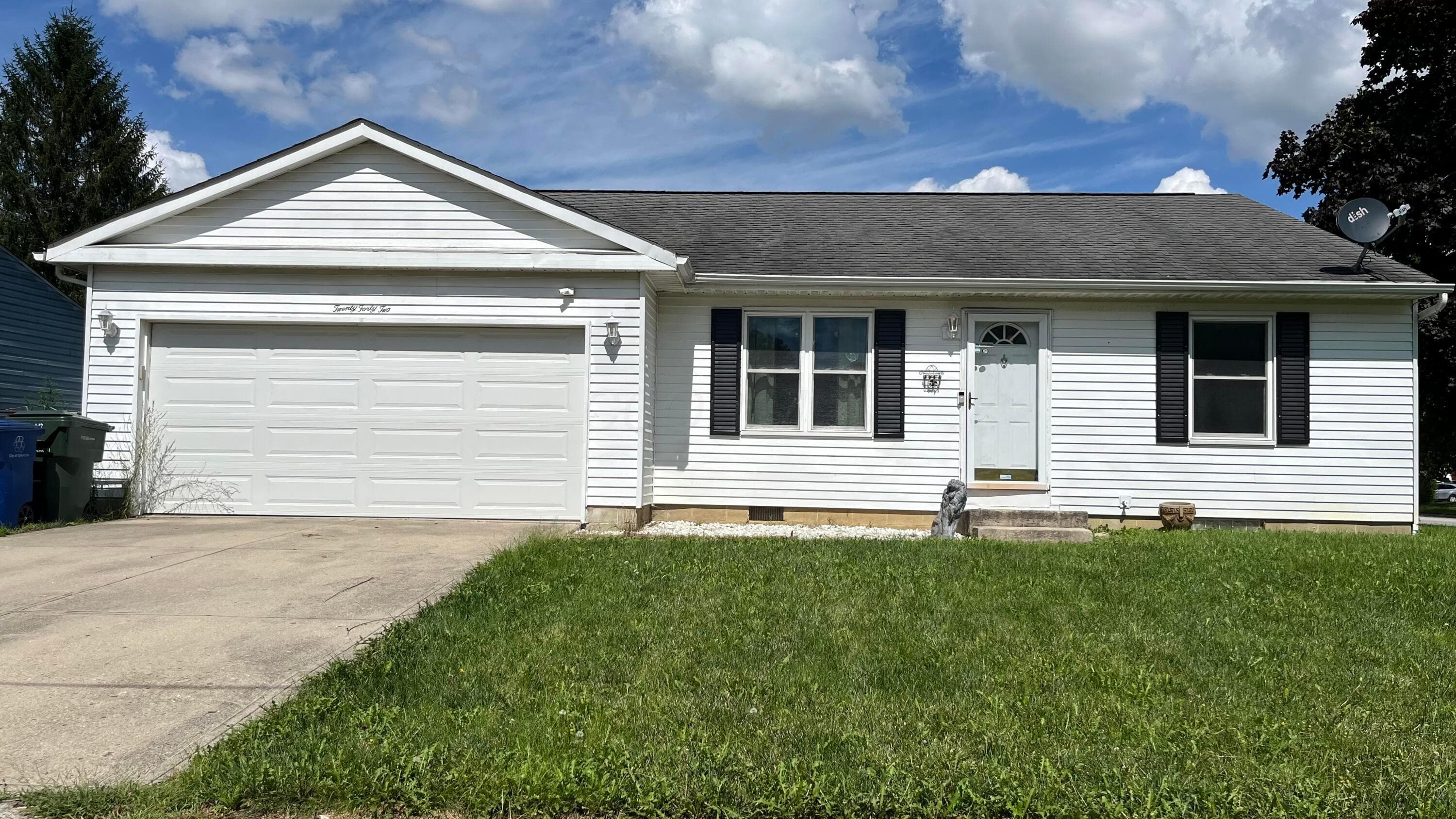 2042 Westbranch Road, Grove City, OH 43123